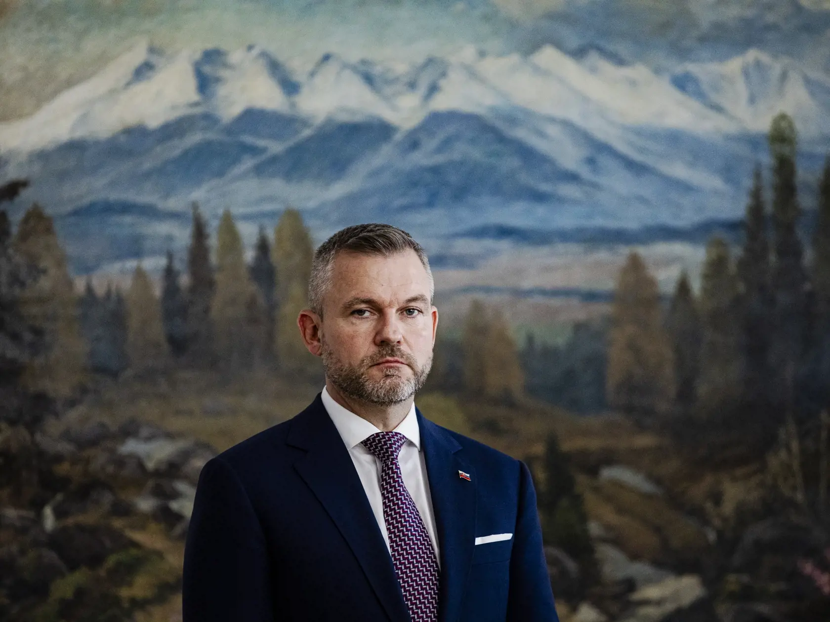 Robert Fico, Peter Pellegrini a Andrej Danko podpísali v historickej budove Národnej rady Slovenskej republiky Memorandum o porozumení, ktoré je základom pre vytvorenie budúcej koalície.