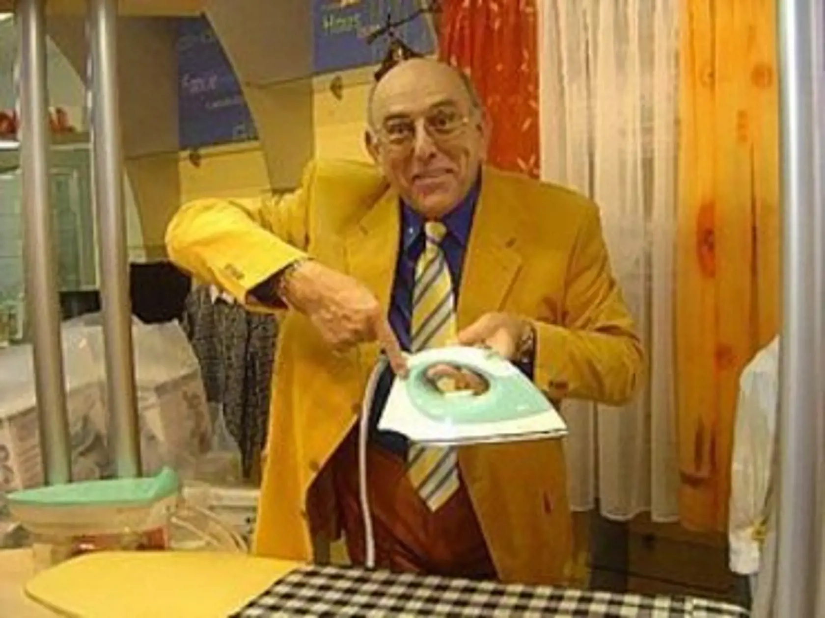 Legendárny predajca Horst Fuchs zostal pracovať v rakúskej spoločnosti WS, v ktorej pôsobil ešte ako telešopingová hviezda, zastával v nej však pozíciu kreatívneho riaditeľa v divízii WS Invention. Dnes však na ich webstránke stopy po Horstovi nenájdete, je tak vysoko pravdepodobné, že niekdajšia televízna hviezda nadobro vyhasla a Horst si už užíva kdesi v ústraní zaslúžený dôchodok.