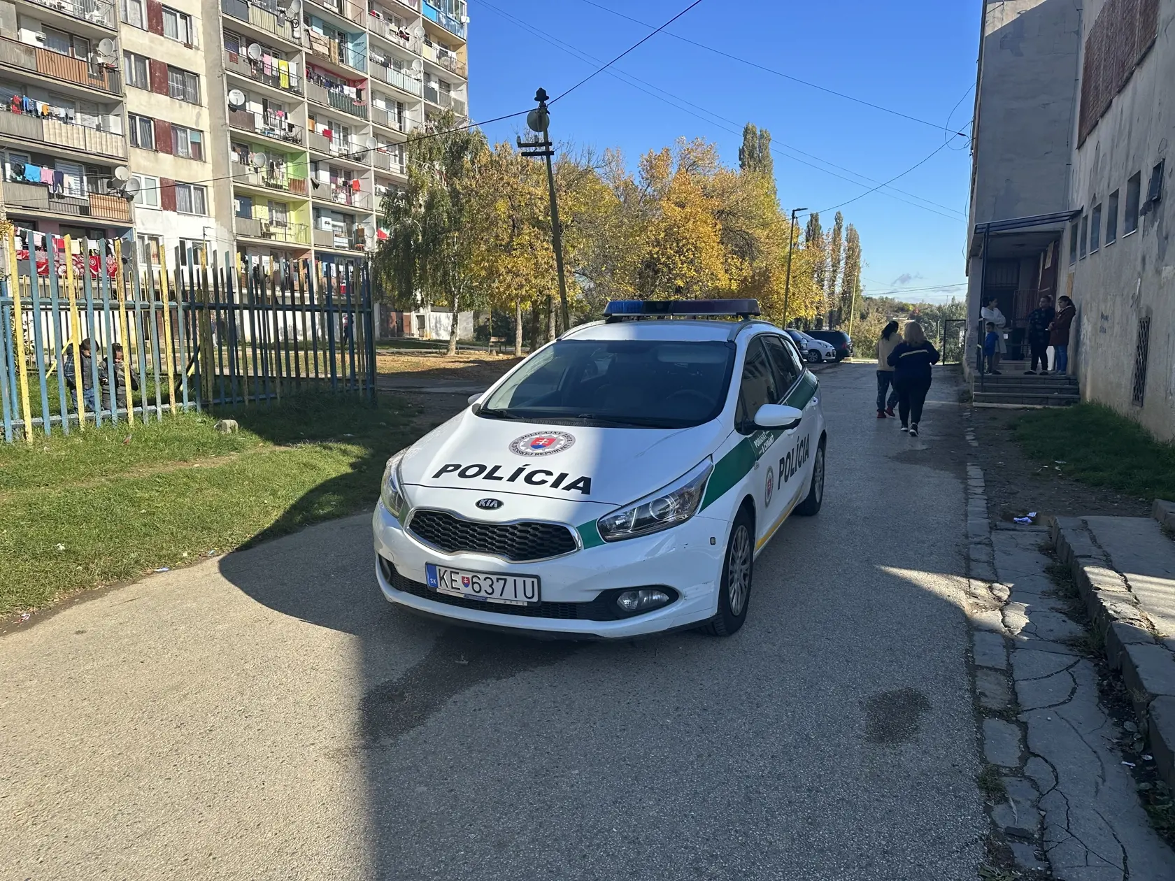 Polícia podozrivú ženu zadržala.