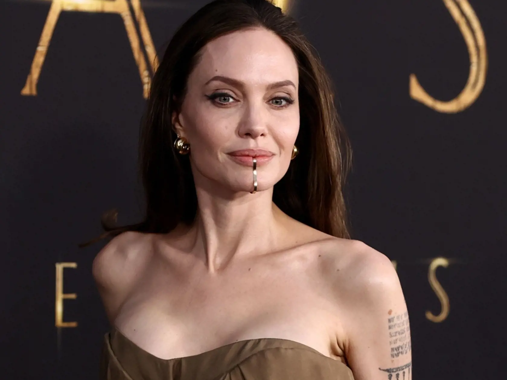 Angelina Jolie na premiére filmu "Eternals".