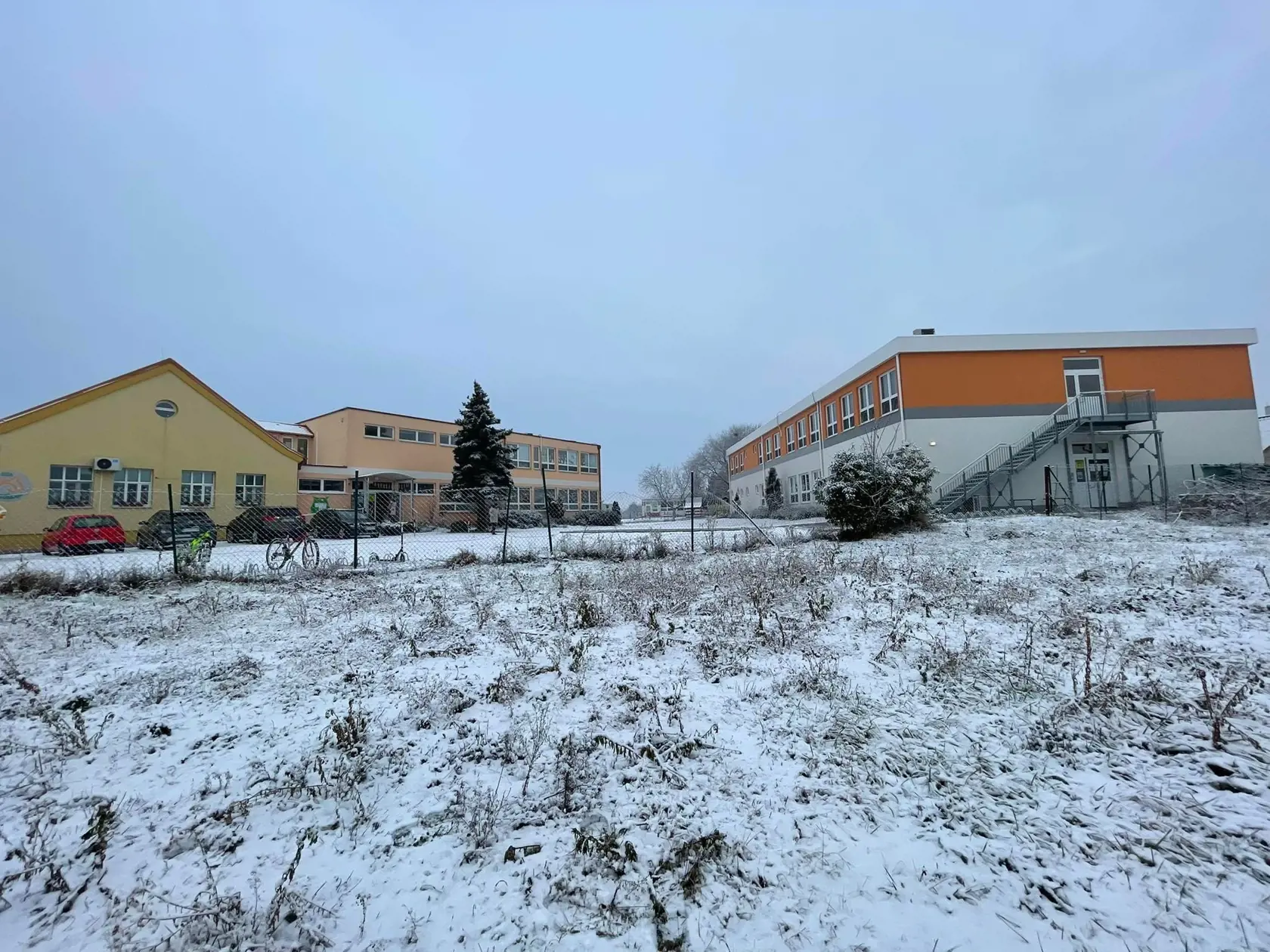 Základná škola v Miloslavove.