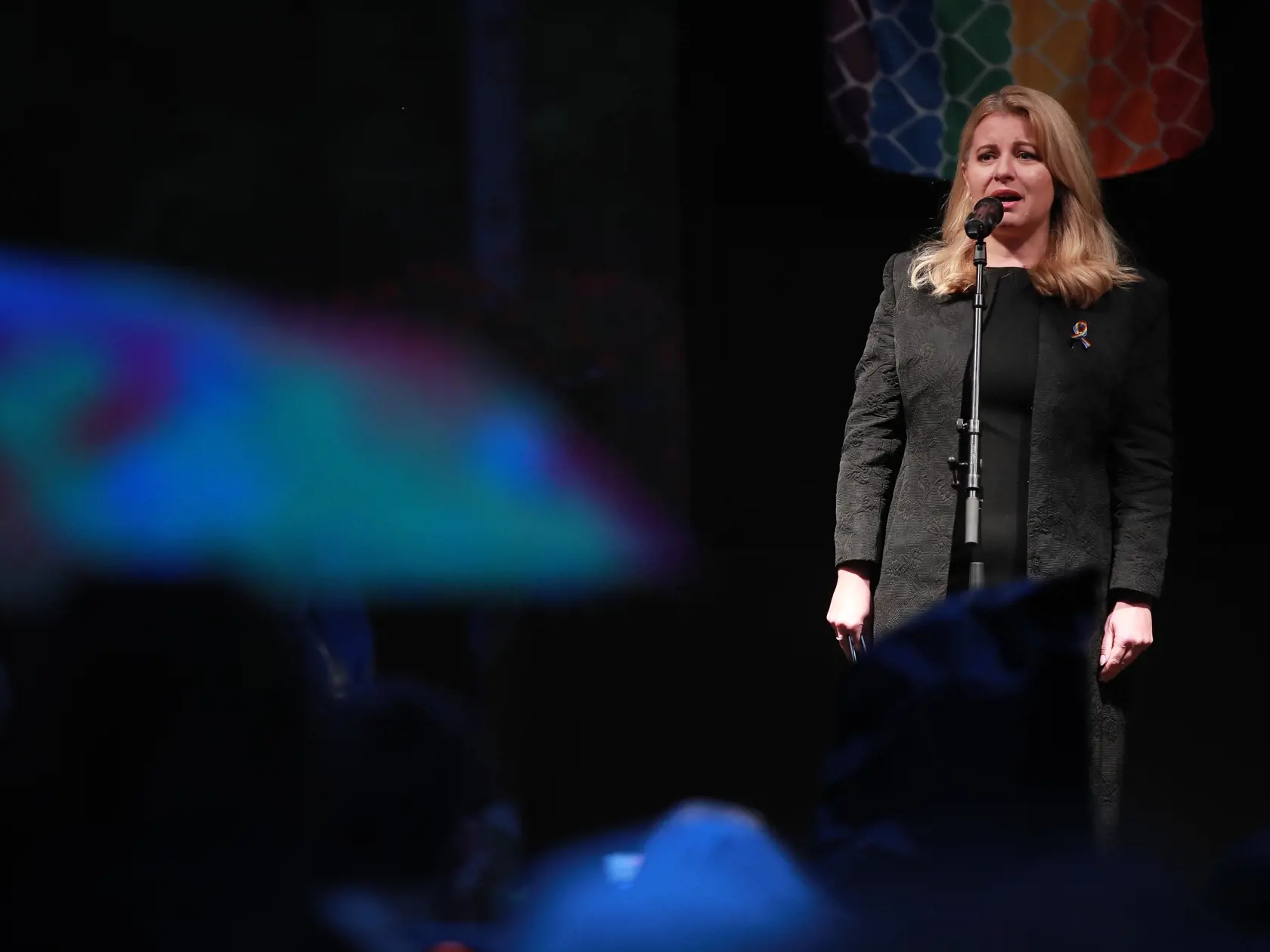 Na pochode sa zúčastnila aj prezidentka Zuzana Čaputová. Taktiež vystúpila pred ľuďmi. Na pochode proti nenávisti sa prihovára prezidentka Čaputová. "Prepáčte, že sa na Slovensku nemôžete cítiť bezpečne. Patríte sem, ste pre našu spoločnosti hodnotní.