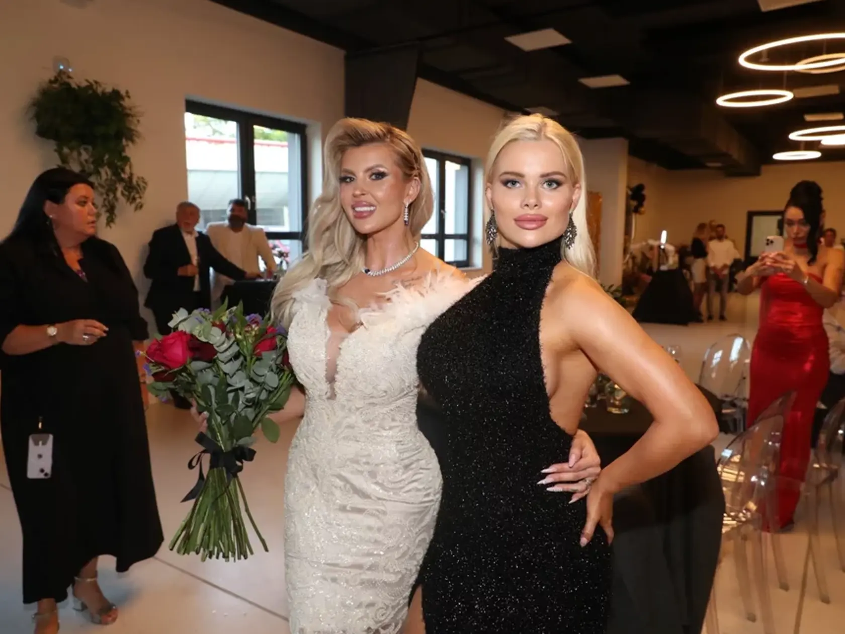 Lela Vémola oslávila svoje 35. narodeniny pompéznou oslavou v Prahe.