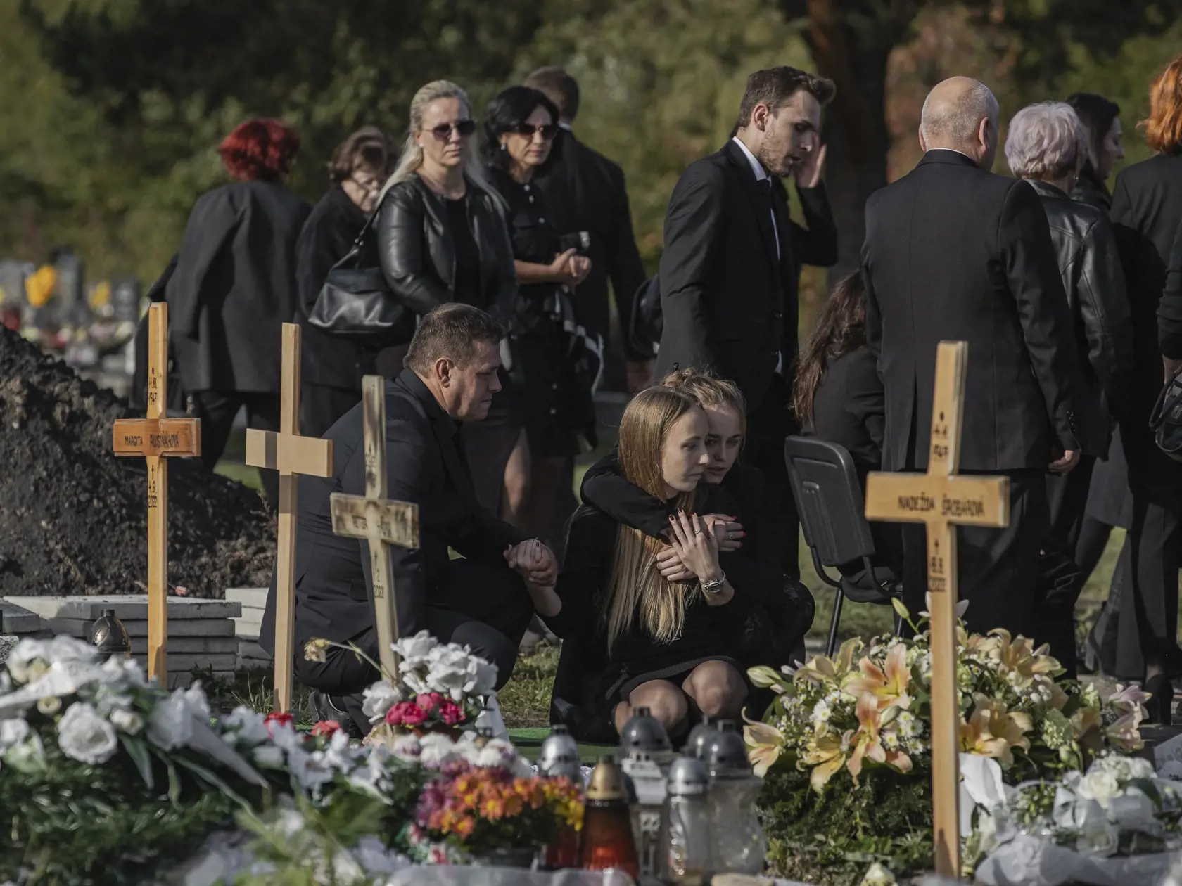 V Spišskej Novej Vsi sa 7.10.2022 konala posledná rozlúčka s Natáliou Hamrákovou. Iba 19-ročná študentka práva bola jednou z obetí tragickej nehody na Zochovej ulici v Bratislave.
