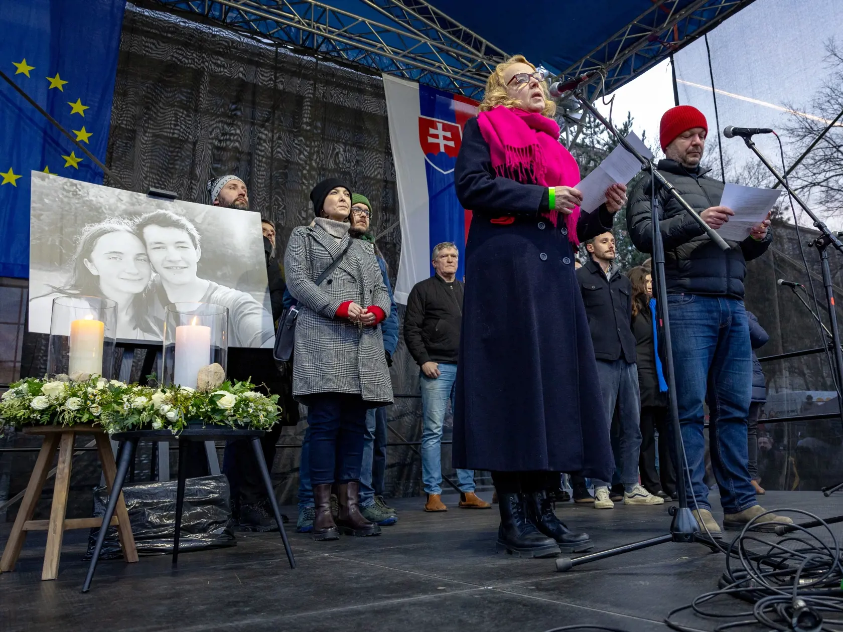 Spoločné zhromaždenie - Sedem rokov bez Jána a Martiny - Slovensko je Európa.
Spomienkovo-protestné zhromaždenie na Námestí slobody pri príležitosti výročia vraždy novinára Jána Kuciaka a jeho snúbenice Martiny Kušnírovej.