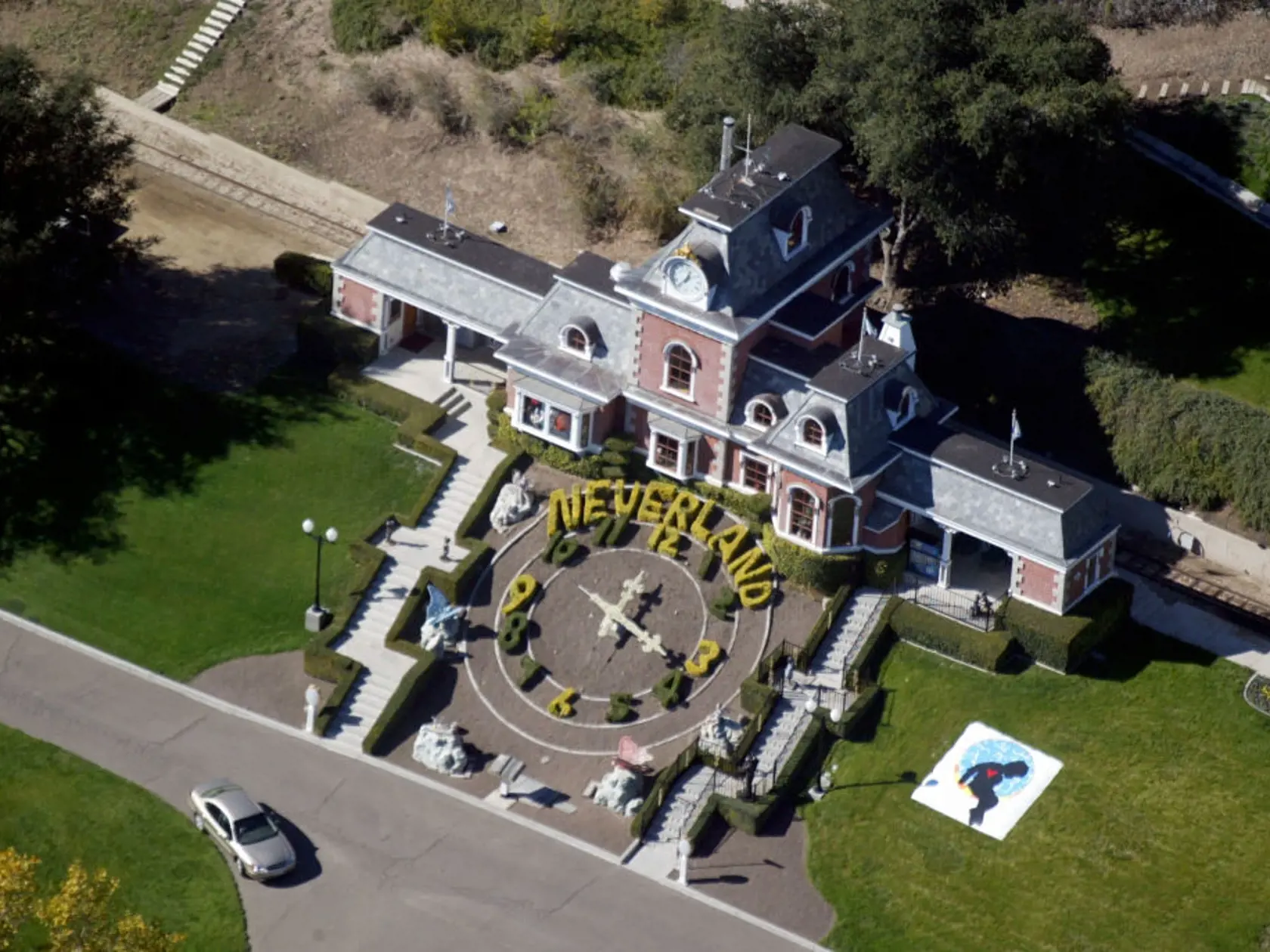 Michael Jackson si ako únik pred realitou postavil Neverland.