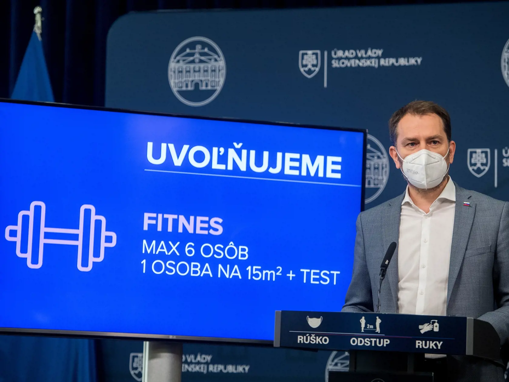 Igor Matovič sám informoval na tlačovke o uvoľňovaní opatrení, ministra zdravotníctva Vladimíra Lengvarského k slovu príliš nepustil. Napriek prítomnosti premiéra Eduarda Hegera mu patrila aj záverečná reč