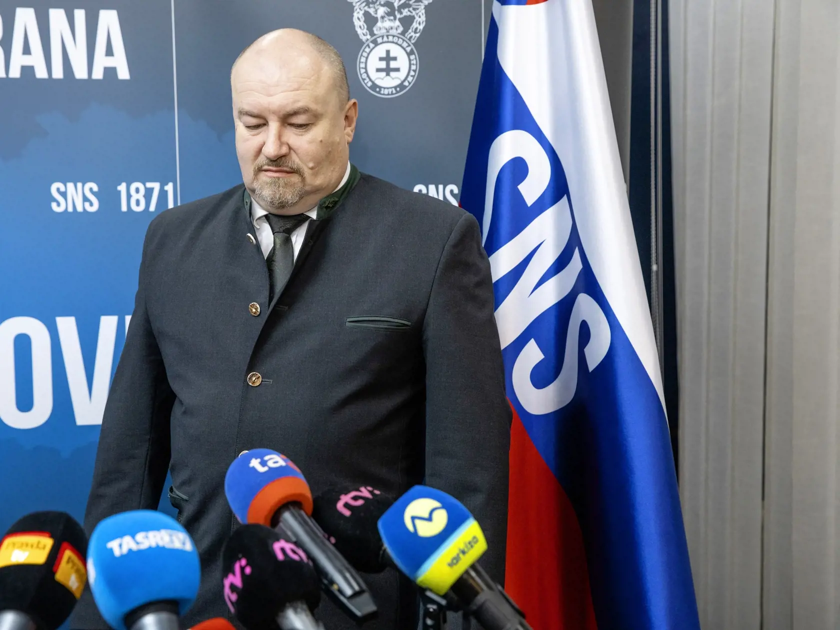 Rudolf Huliak - najznámejší nováčik spomedzi poslancov. Najnovšie si ho na výsluch zavolala Národná kriminálna agentúra pre vyjadrenia o LGBTI komunite.