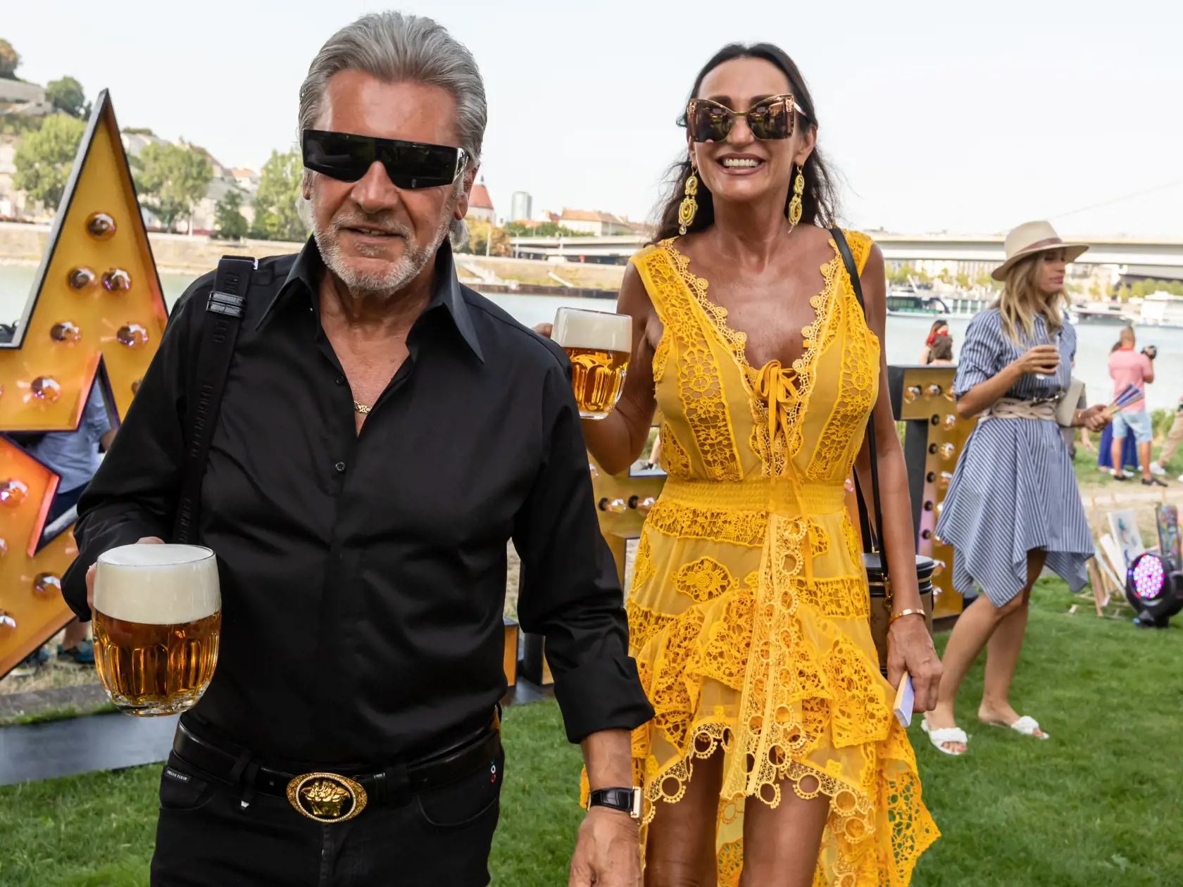 Narodeninová párty TV JOJ v reštaurácii Aušpic. Na snímke Sisa Lelkes Sklovská a Juraj Lelkes.