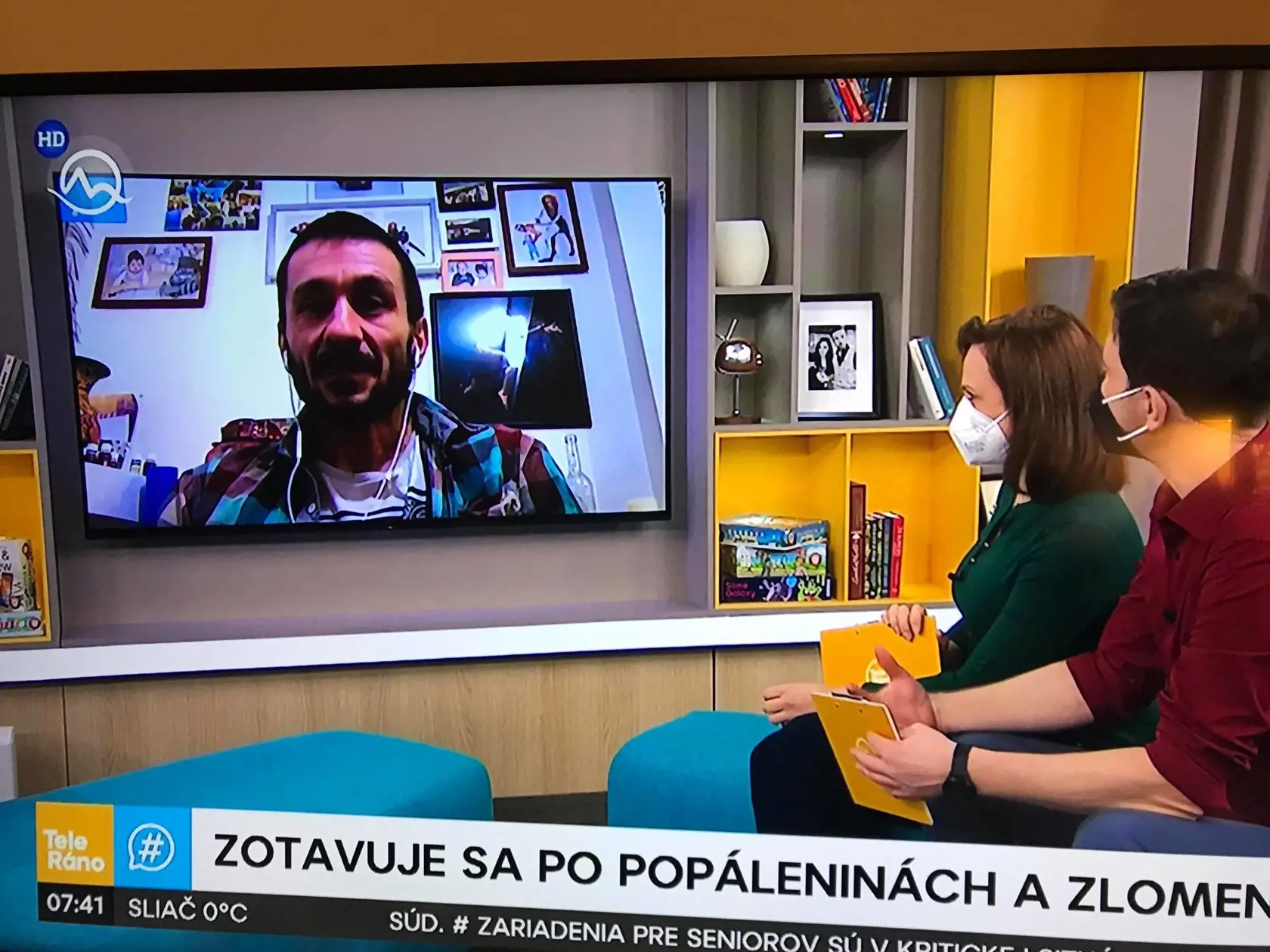 Cmorej porozprával o svojich zraneniach v Teleráne.