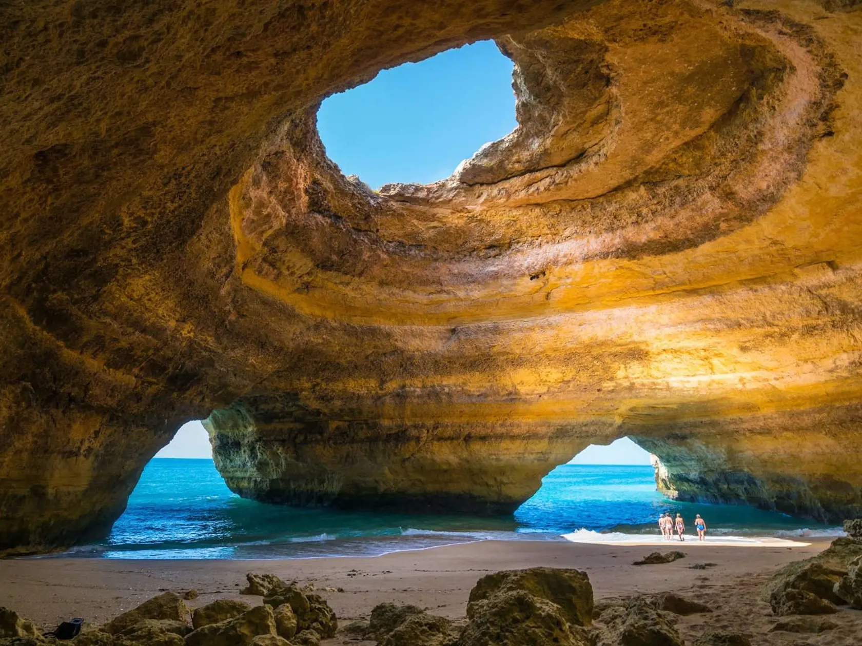 Jaskyňa Benagil, Portugalsko.