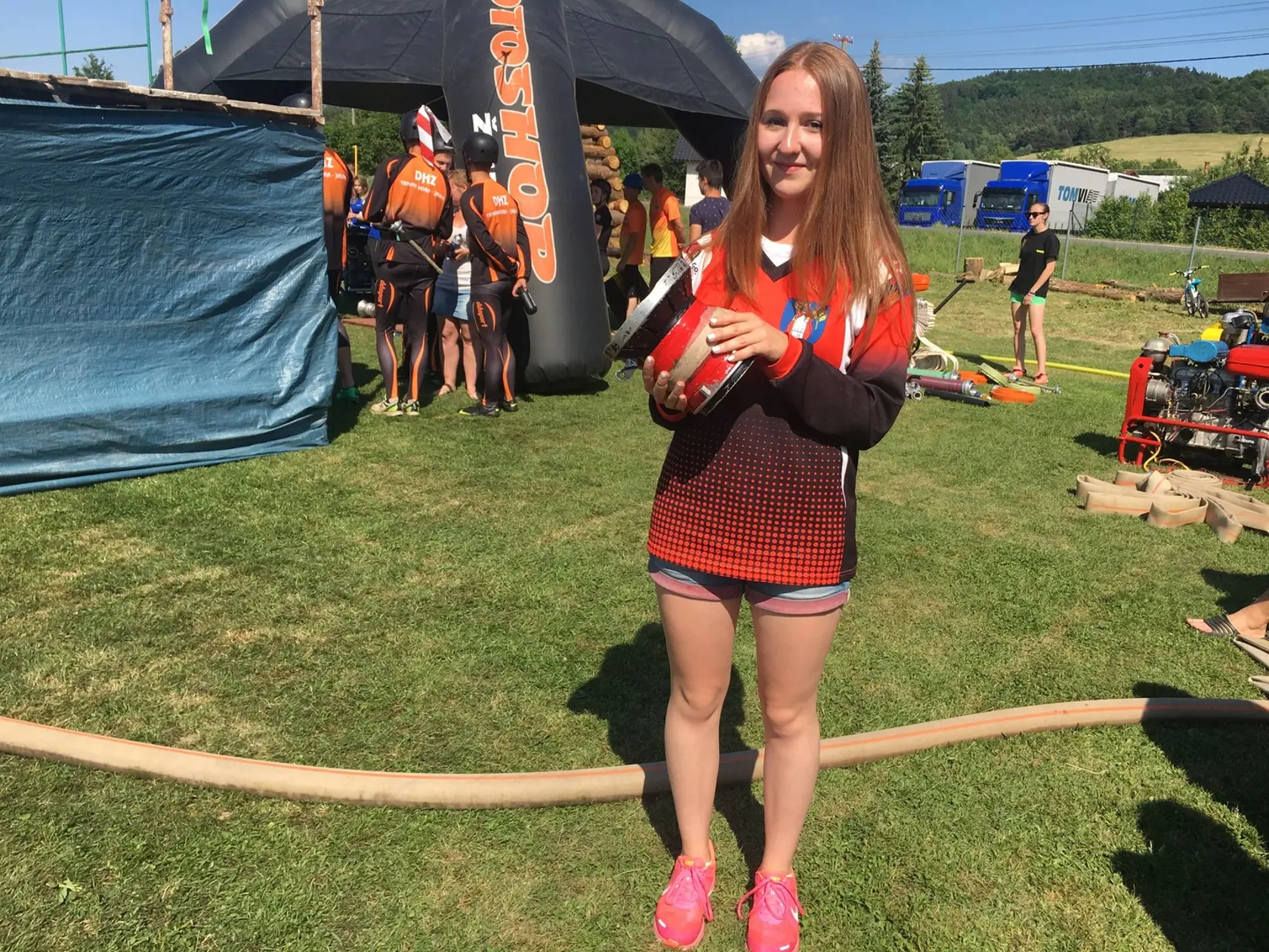 Kristína Bosmanová (18), DHZ Bartošova Lehôtka. Prúdárka.