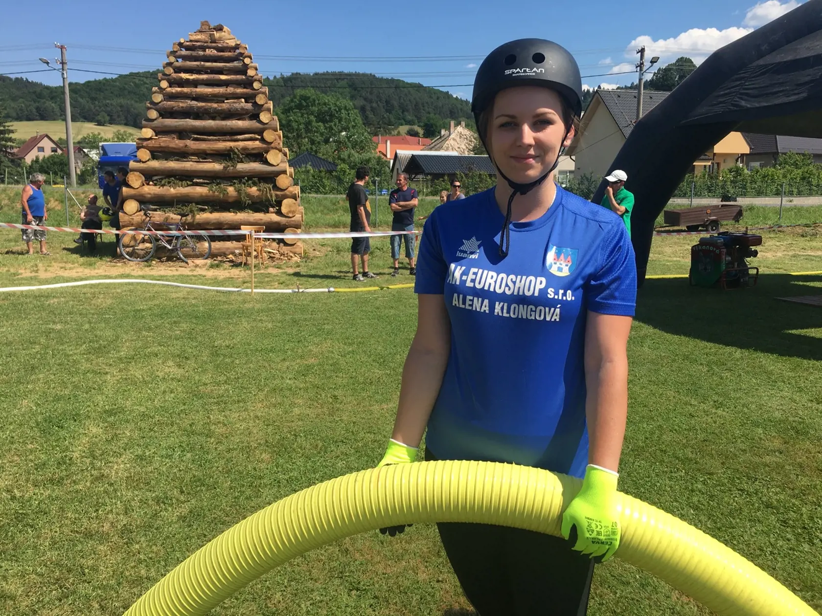 Miroslava Sujová (22), DHZ Stará Halič. V tíme robí nalievačku.