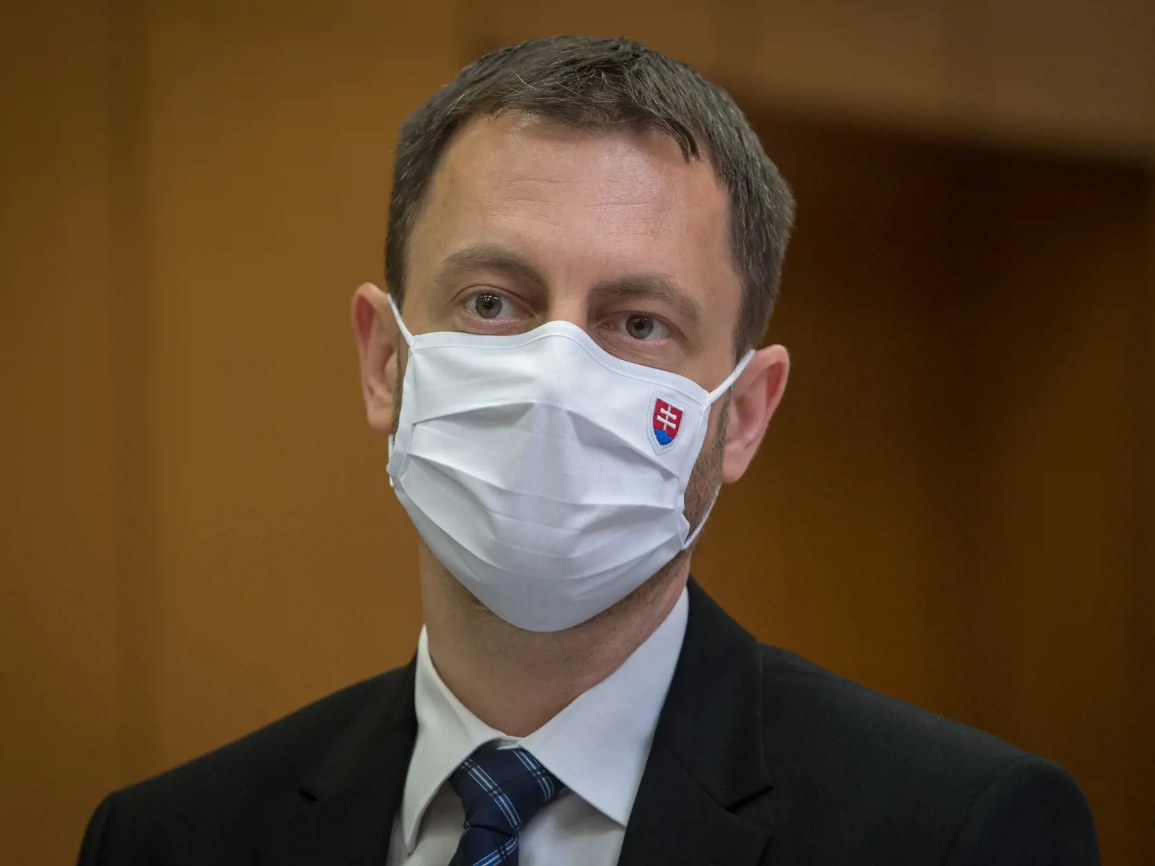 Minister financií Eduard Heger je podľa speváka a komunálneho politika Mariána Greksu taktiež náboženským fanatikom.