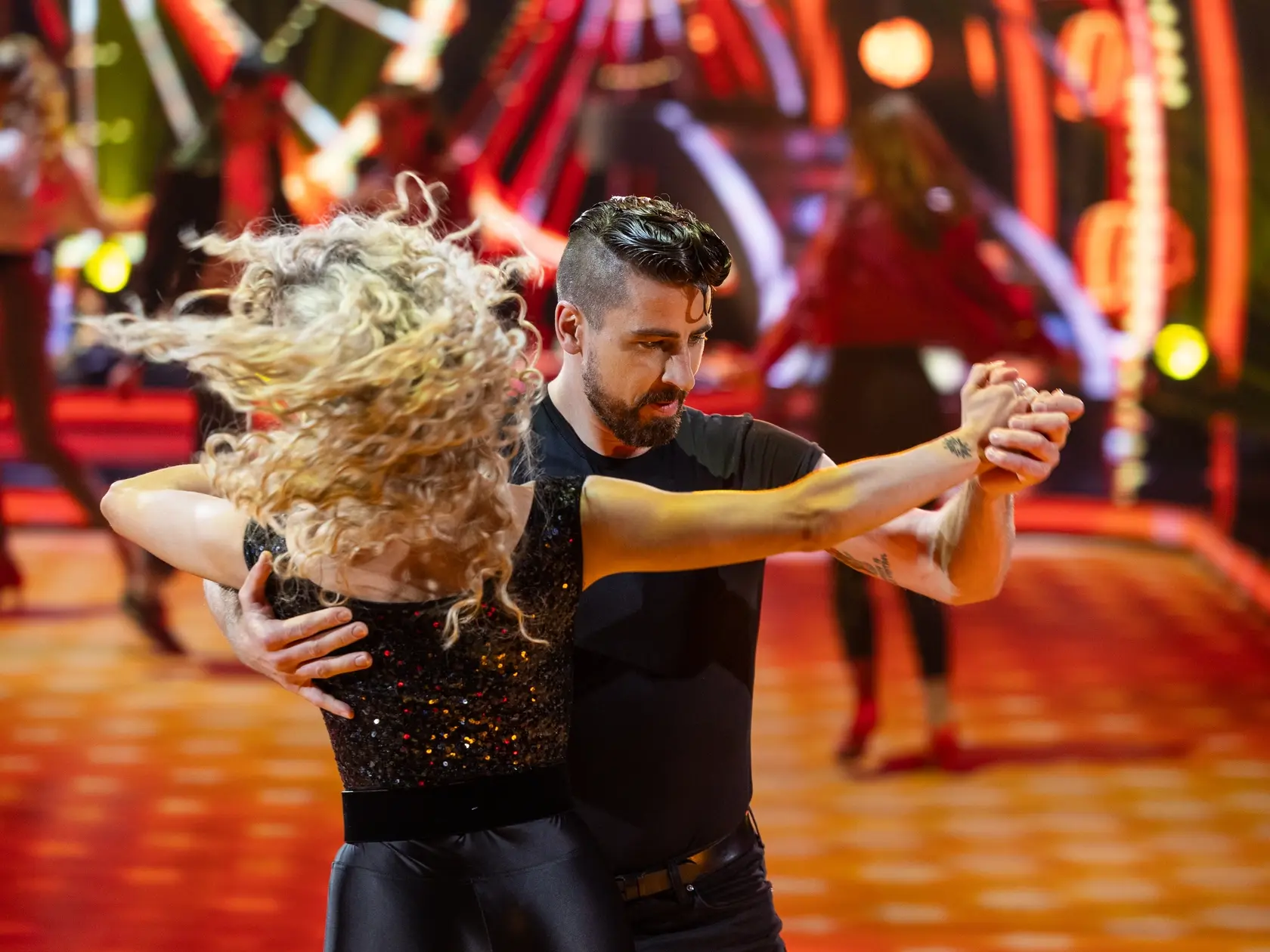 Na snímke Peter Sagan a Eliška Lenčešová v šiestom kole Let's dance 2025. 