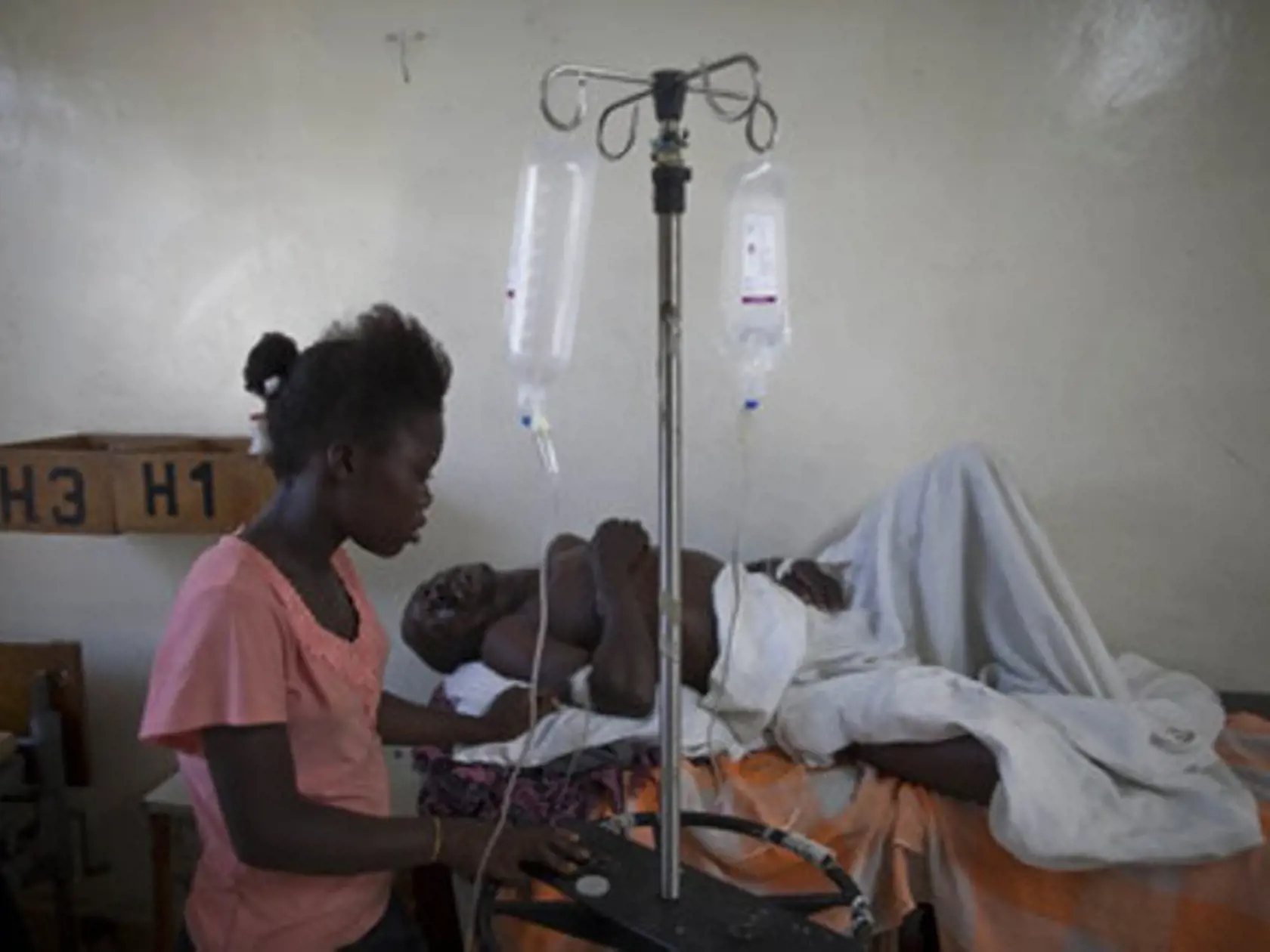 Pacient s cholerou hospitalizovaný v nemocnici.