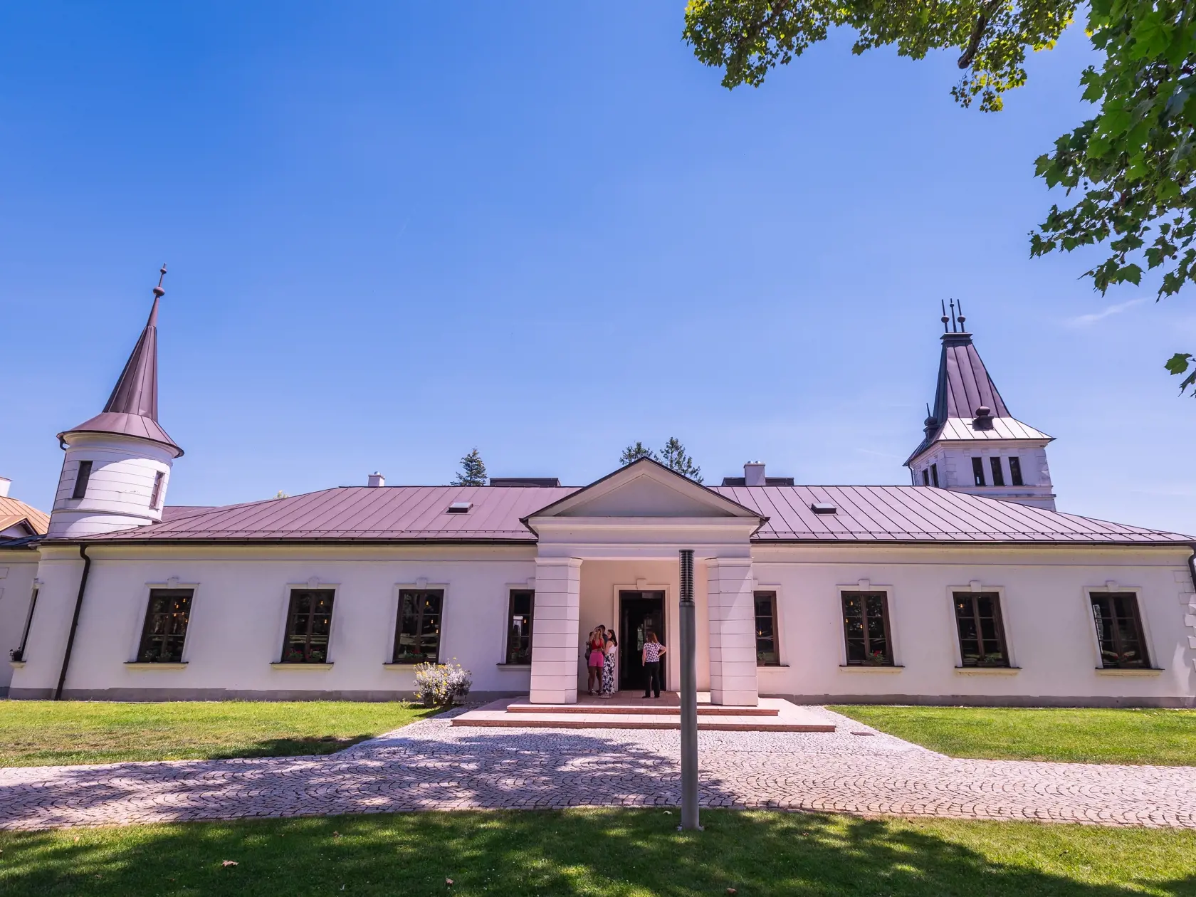 Reportáž z vinárstva v obci Rúbaň v okrese Nové Zámky. 