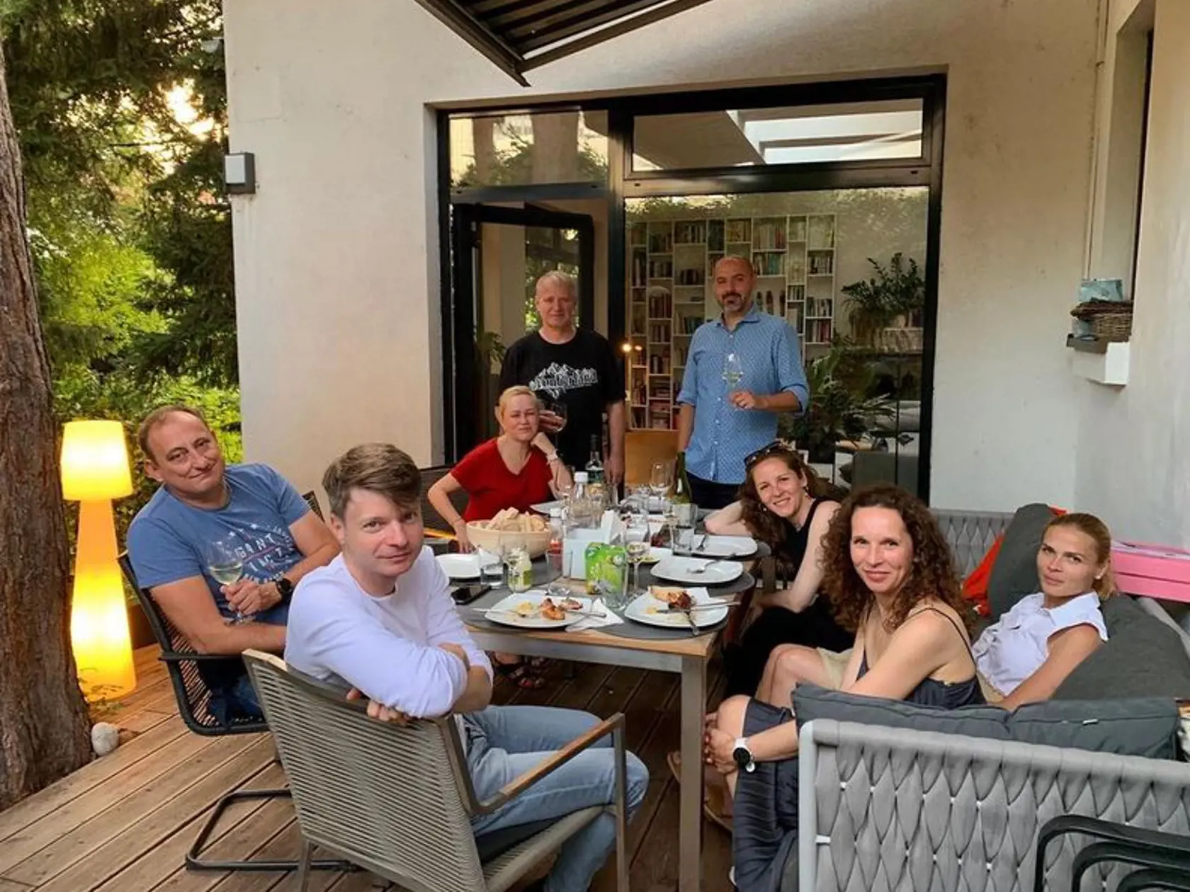 Michaela Čobejová má šikovne navrhnutú terasu.