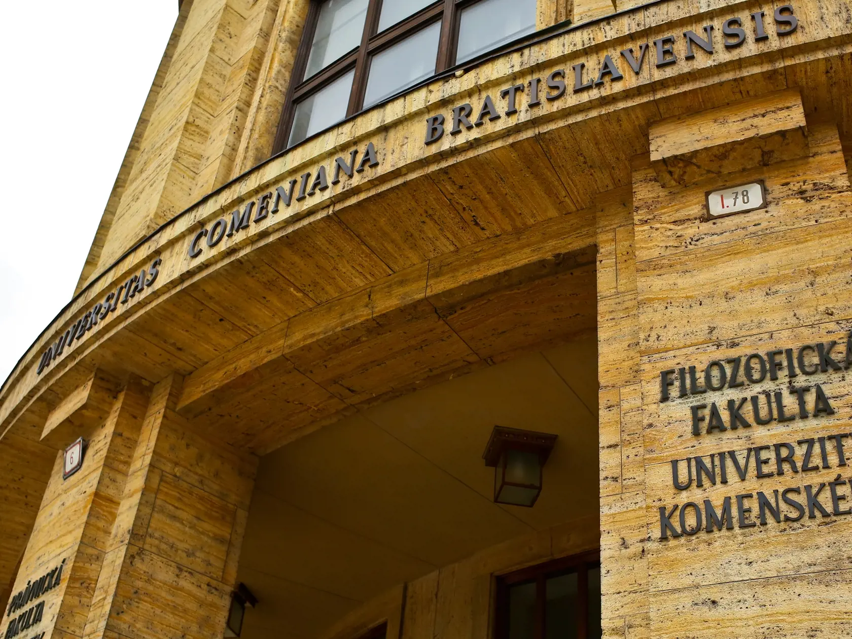 Na snímke Univerzita Komenského.