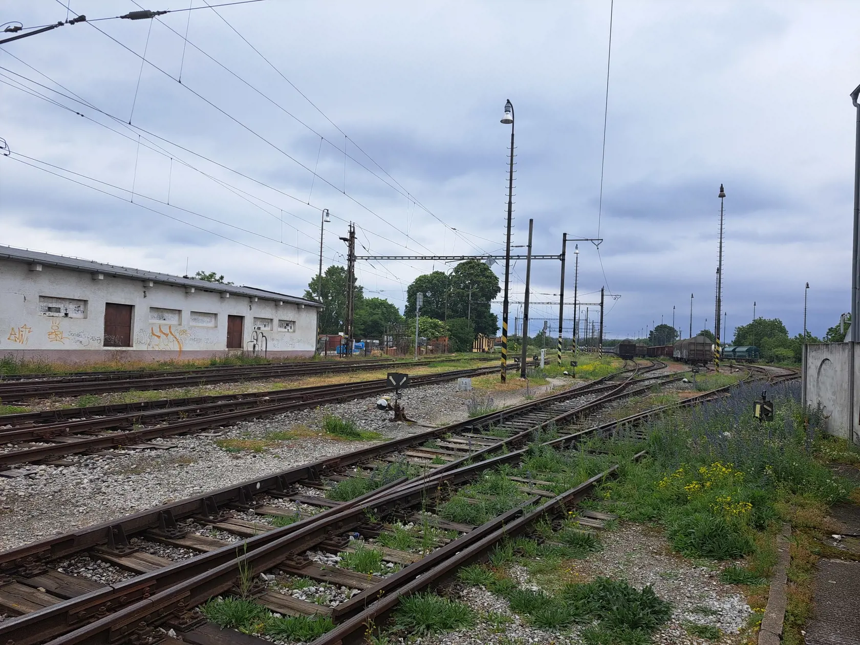 Nárok na odškodnenie zaniká, ak sa vyskytnú neočakávané situácie, napríklad nehody na priecestiach.