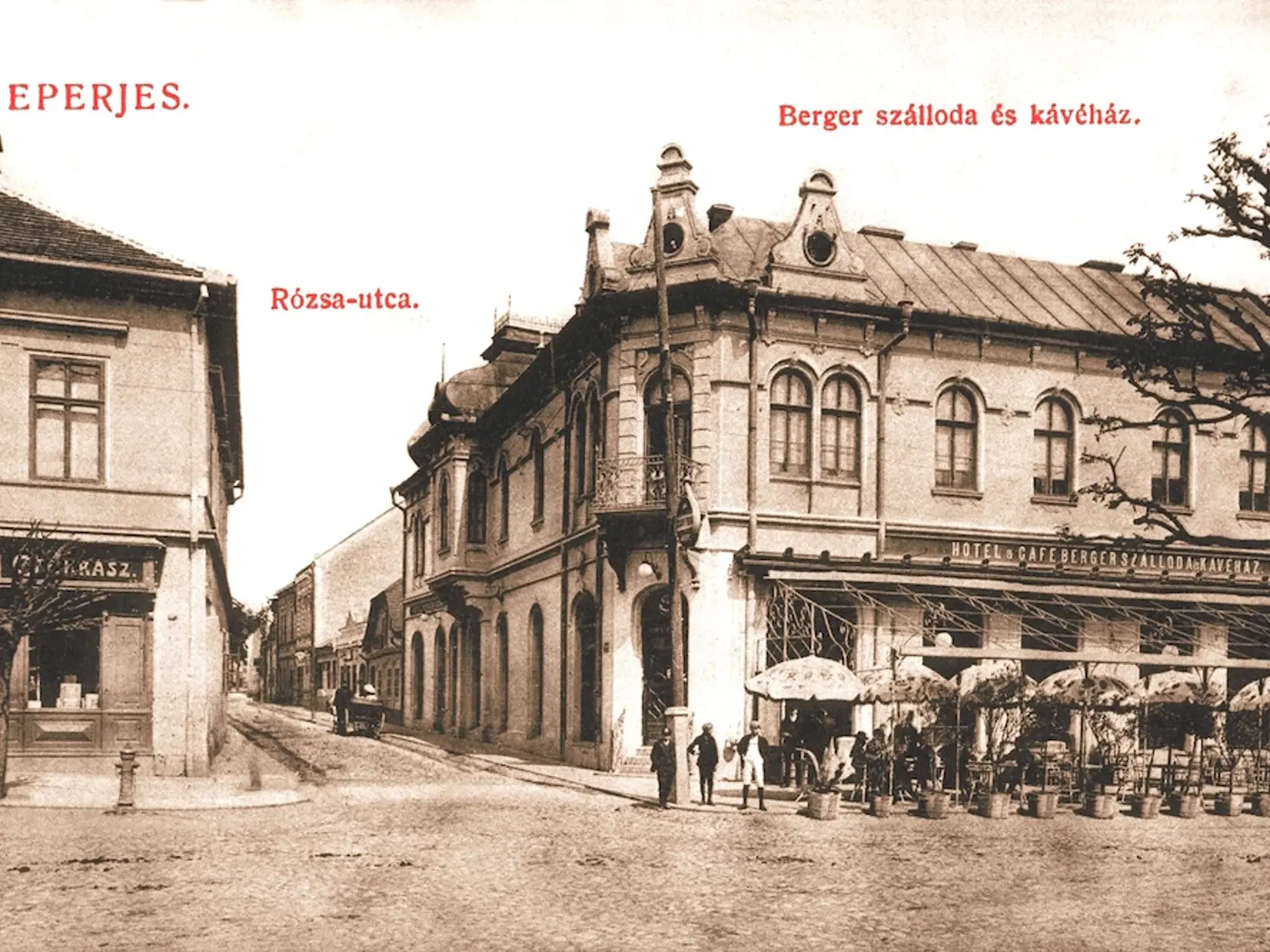 Kaviareň a hotel Berger stál na rohu Hlavnej a Ružovej ulice. Vystupovali tam rôzni kabaretní umelci, cigánska hudba, hostia si mohli zahrať biliard, karty, prečítať dennú tlač dovážanú aj z mimo územia Uhorska, dámy si mohli pozrieť módne trendy v časopisoch vydávaných v Paríži či Viedni. K dispozícii bol alkohol z viacerých kútov sveta. Chválili sa, že na kávu používajú krištáľovo čistú vodu z horského prameňa Delňa. V ponuke bola zmrzlina - denne 10 druhov aj viacero chladených nápojov.