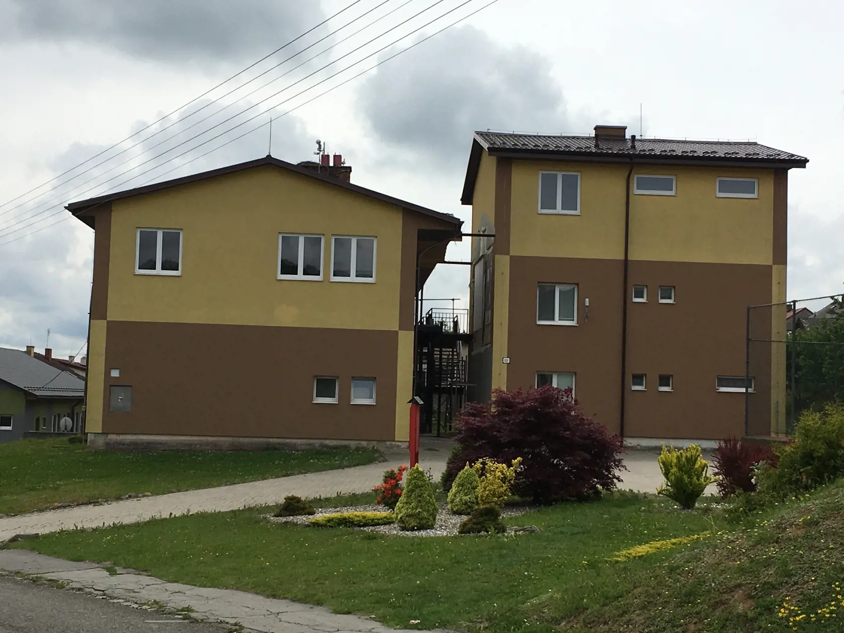Kotolňu v Novej Kelči prerobili na spaľovanie biomasy, ušetrili tým peniaze.