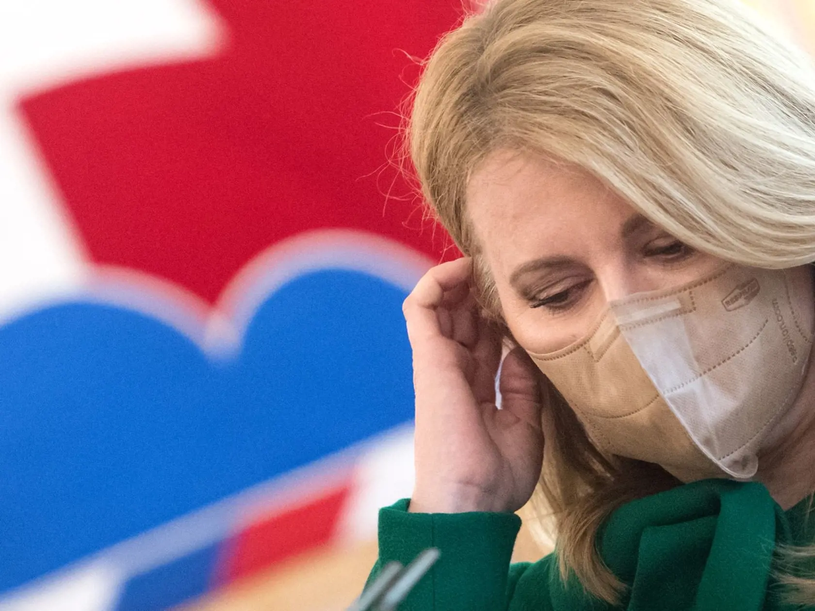 Prezidentka Zuzana Čaputová už v minulosti viackrát upútala svojim oblečením.