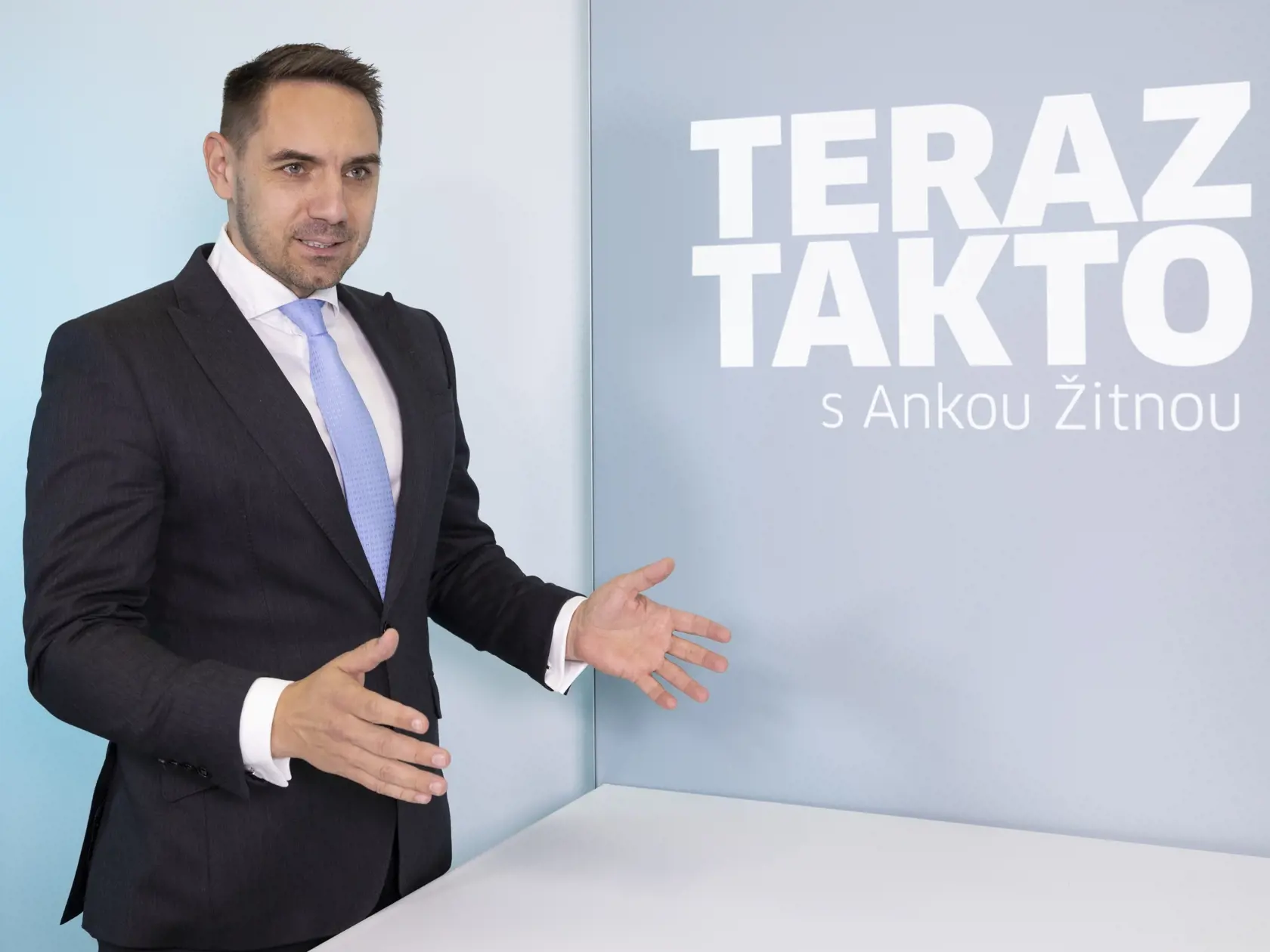 Politik György Gyimesi v relaci Teraz takto, ktorú moderuje Anka Žitná Lučaiová.