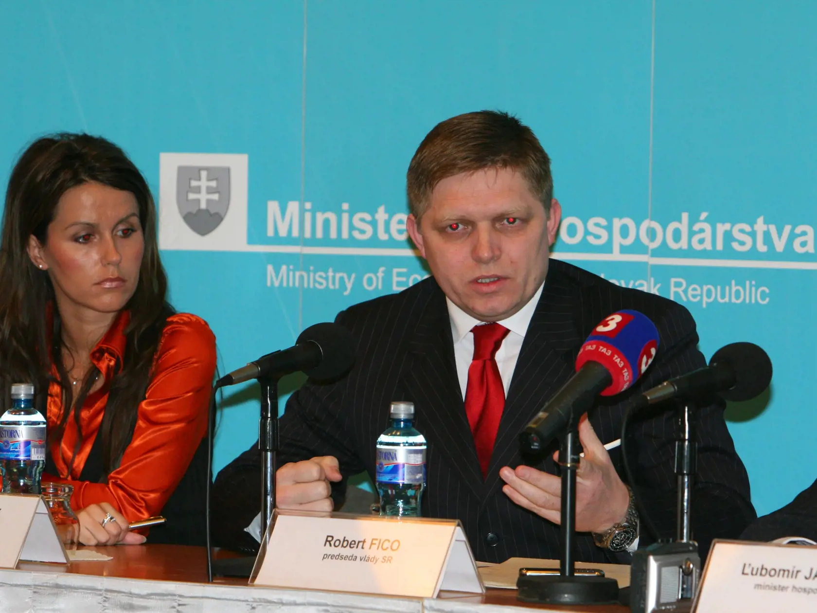 Silvia Belešová Glendová ako hovorkyňa Roberta Fica.