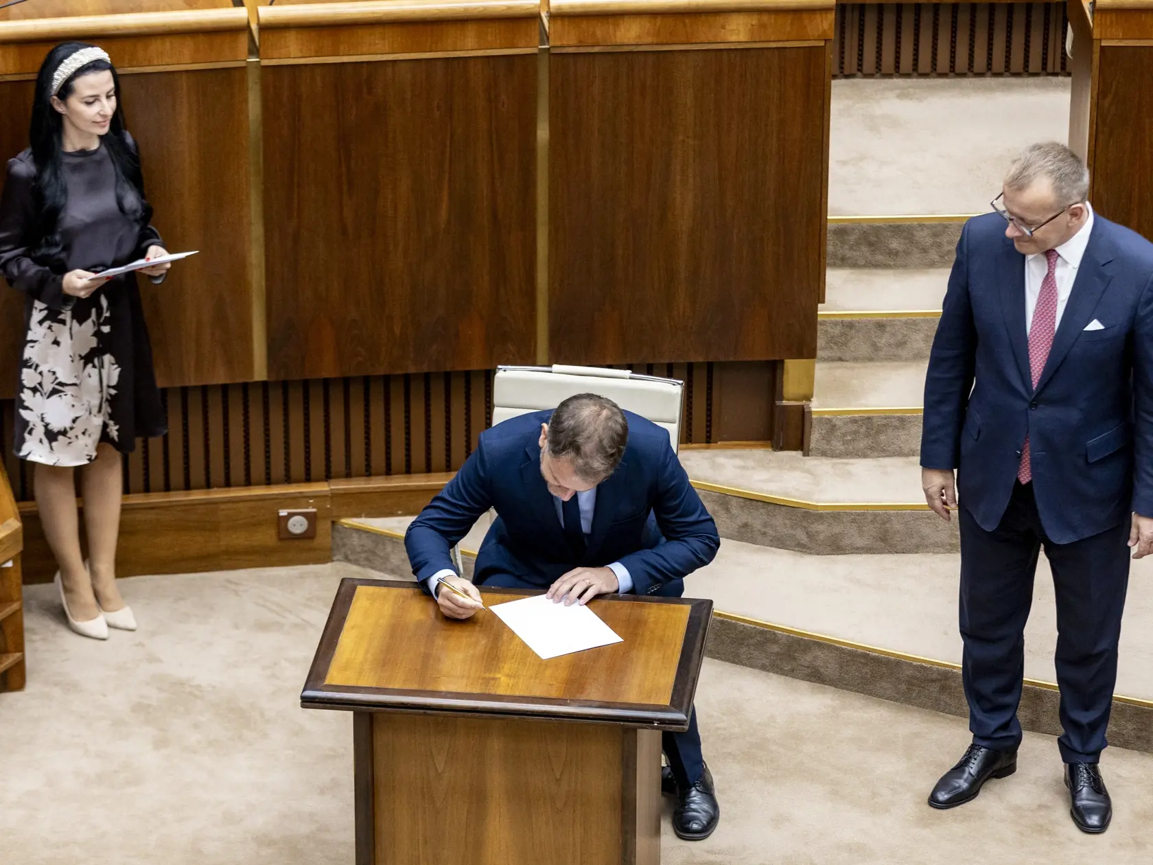 Slavnostná prísaha nových poslancov v  Národnej rade Slovenskej republiky. 