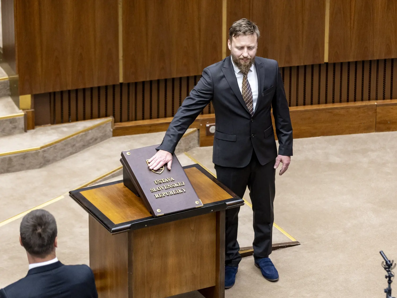 Slavnostná prísaha nových poslancov v  Národnej rade Slovenskej republiky. 