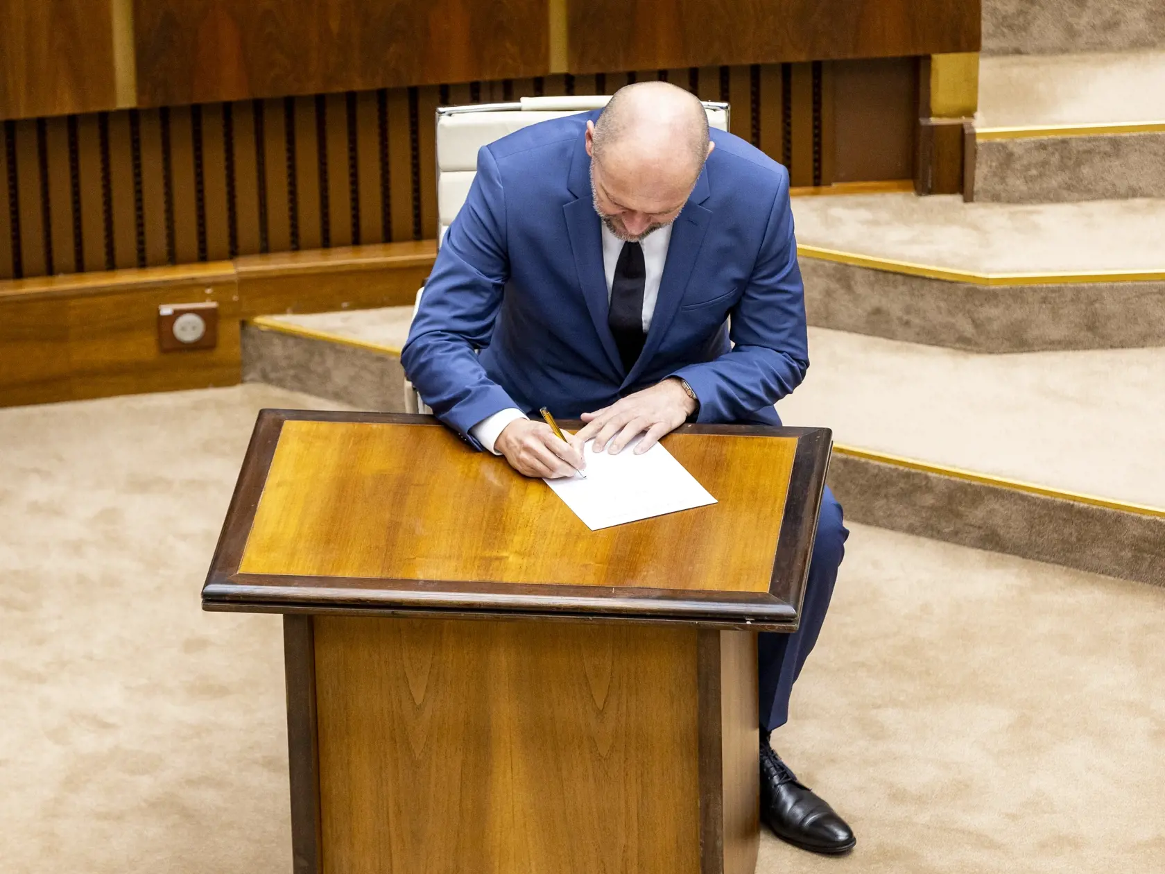 Slavnostná prísaha nových poslancov v  Národnej rade Slovenskej republiky. 