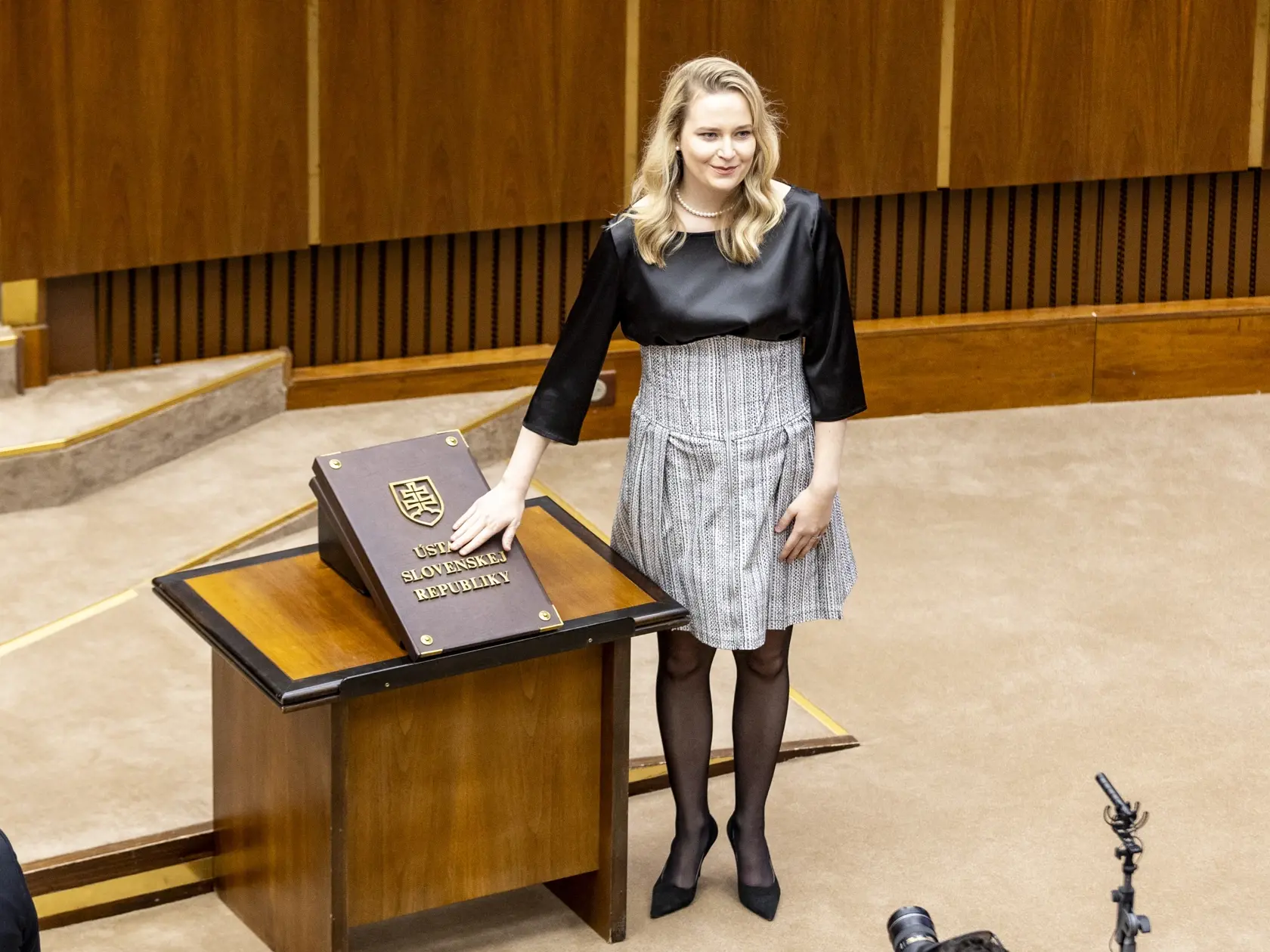 Slavnostná prísaha nových poslancov v  Národnej rade Slovenskej republiky. 