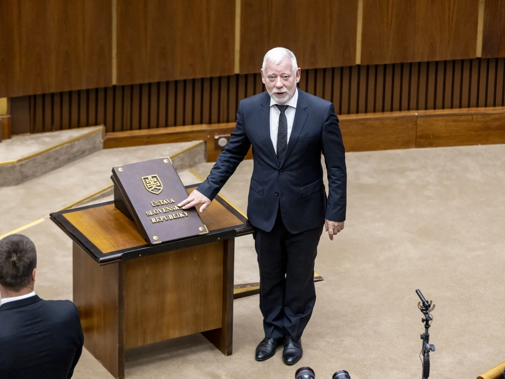 Slavnostná prísaha nových poslancov v  Národnej rade Slovenskej republiky. 