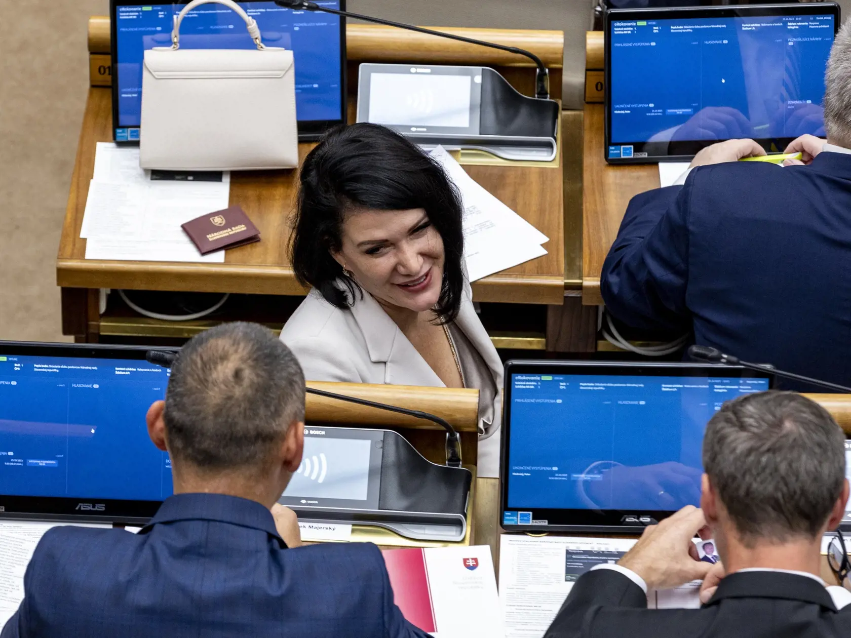 Slavnostná prísaha nových poslancov v  Národnej rade Slovenskej republiky. 