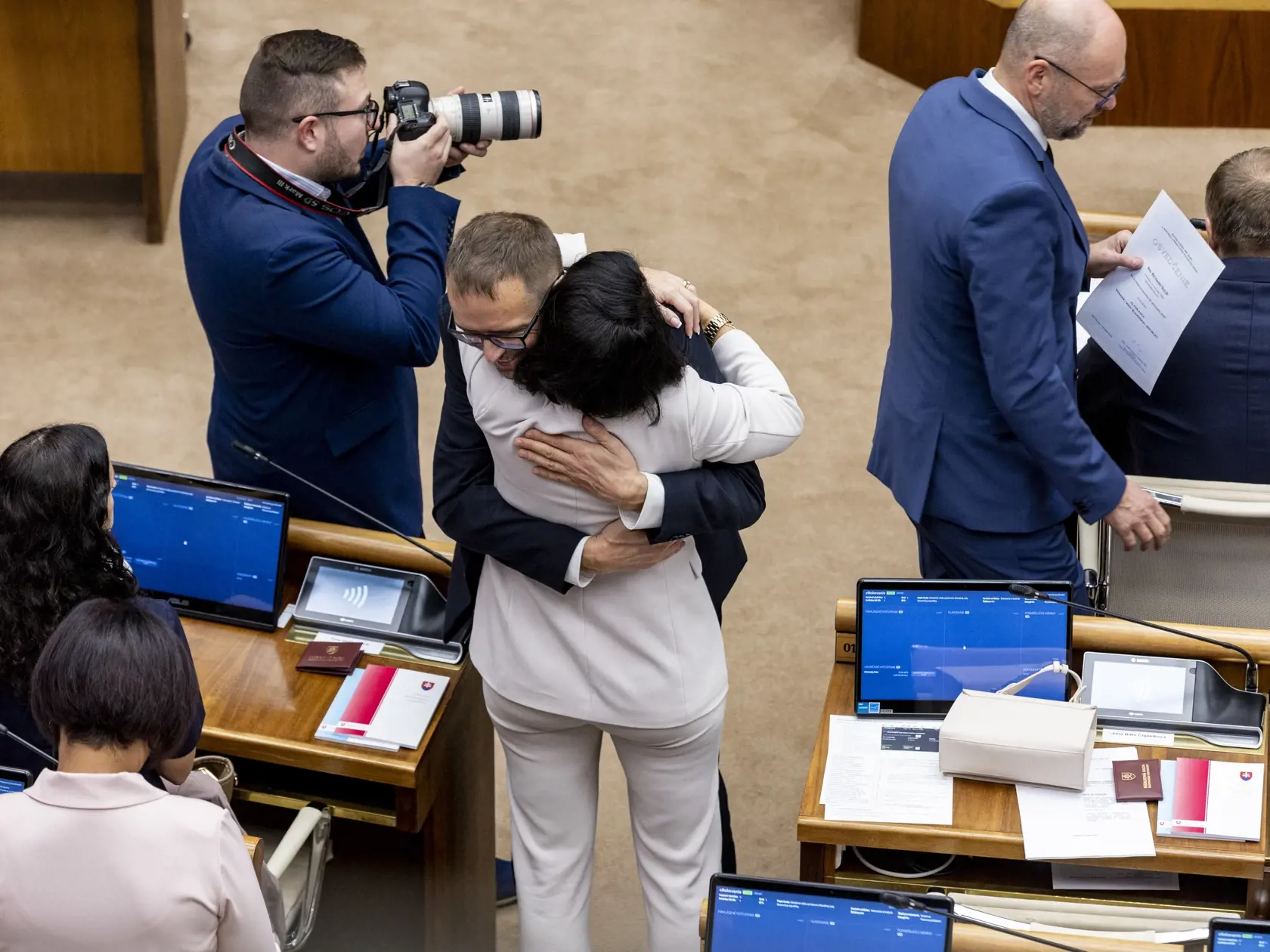 Slavnostná prísaha nových poslancov v  Národnej rade Slovenskej republiky. 