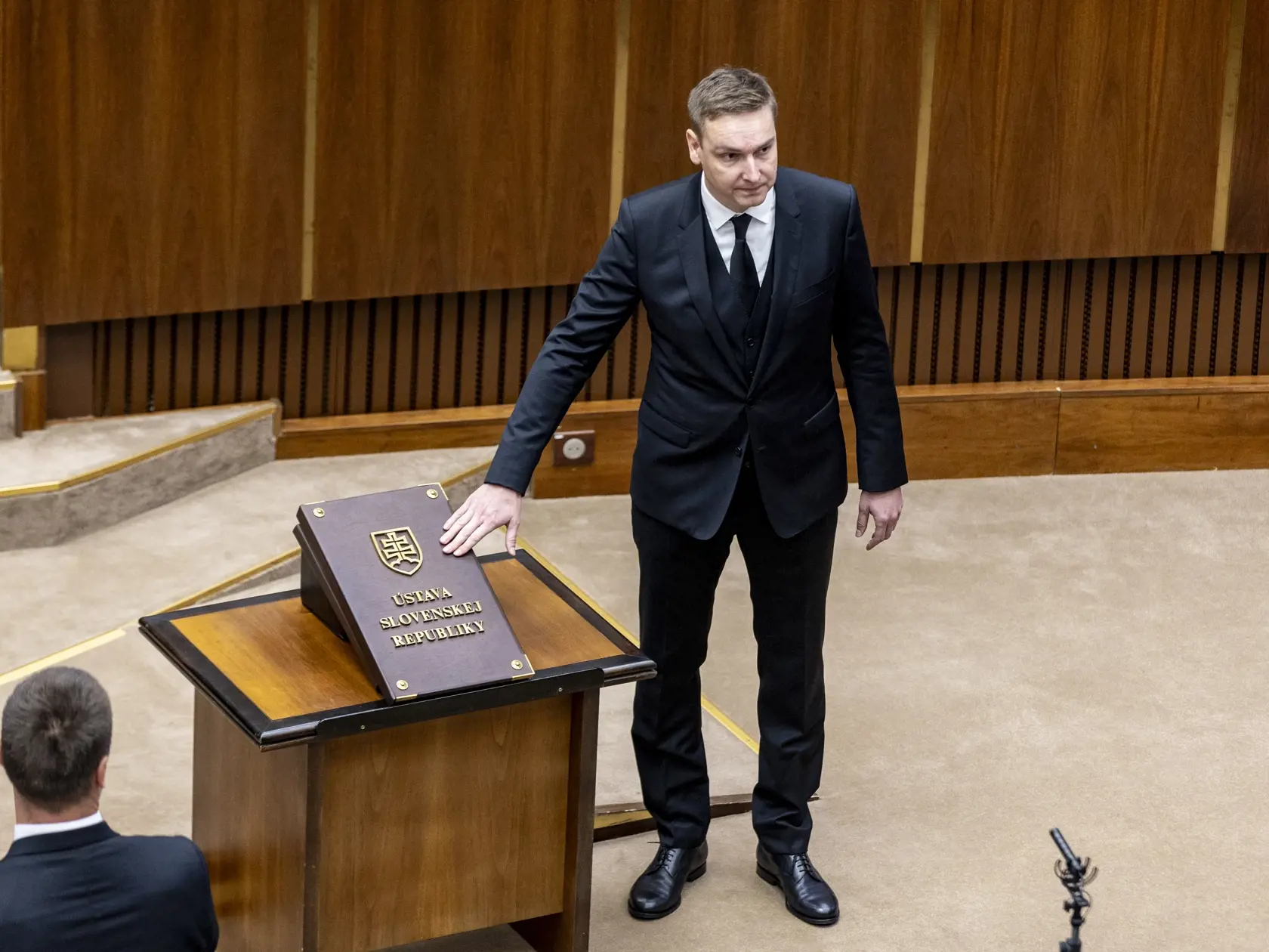 Slavnostná prísaha nových poslancov v  Národnej rade Slovenskej republiky. 