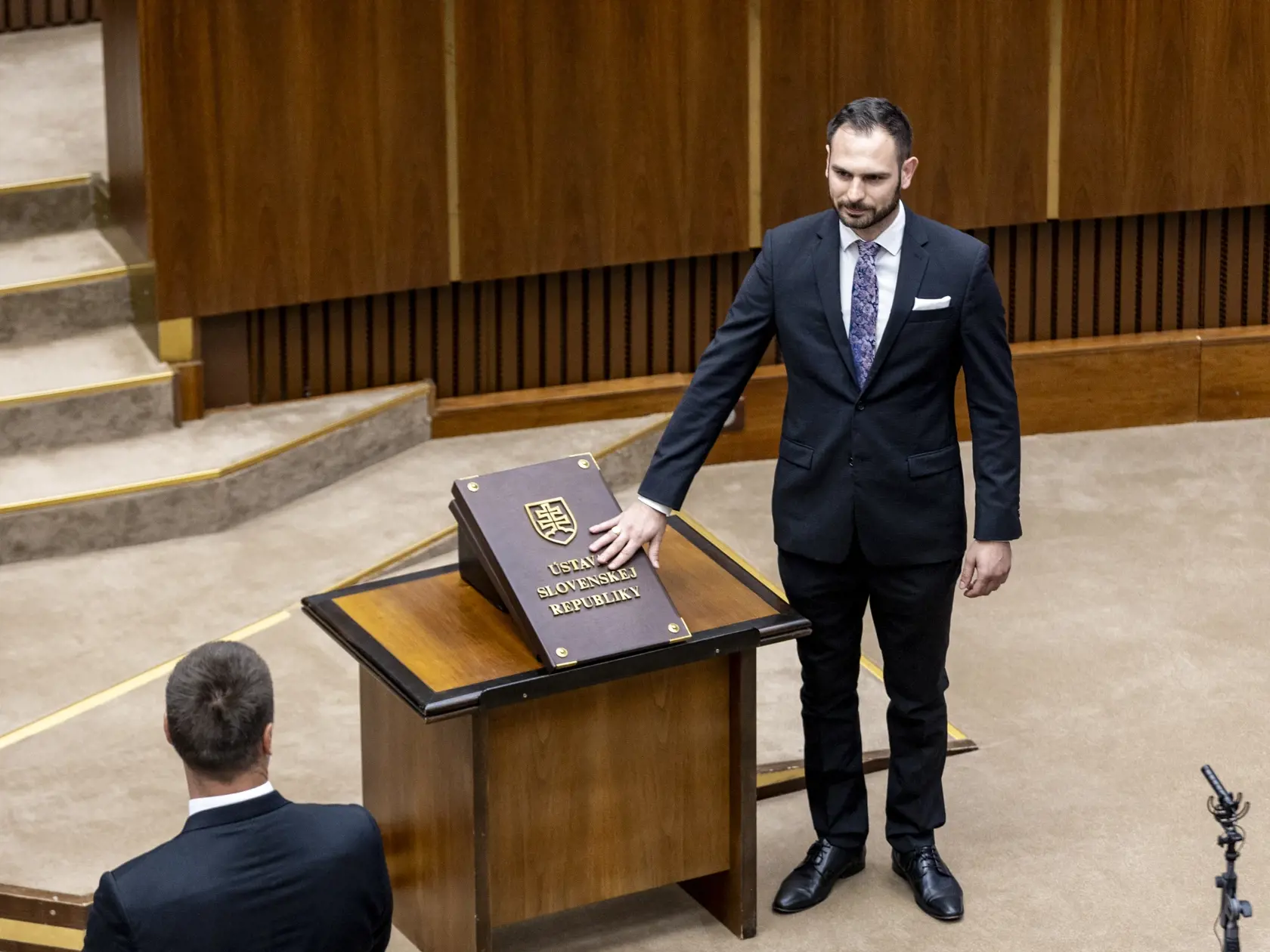 Slavnostná prísaha nových poslancov v  Národnej rade Slovenskej republiky. 
