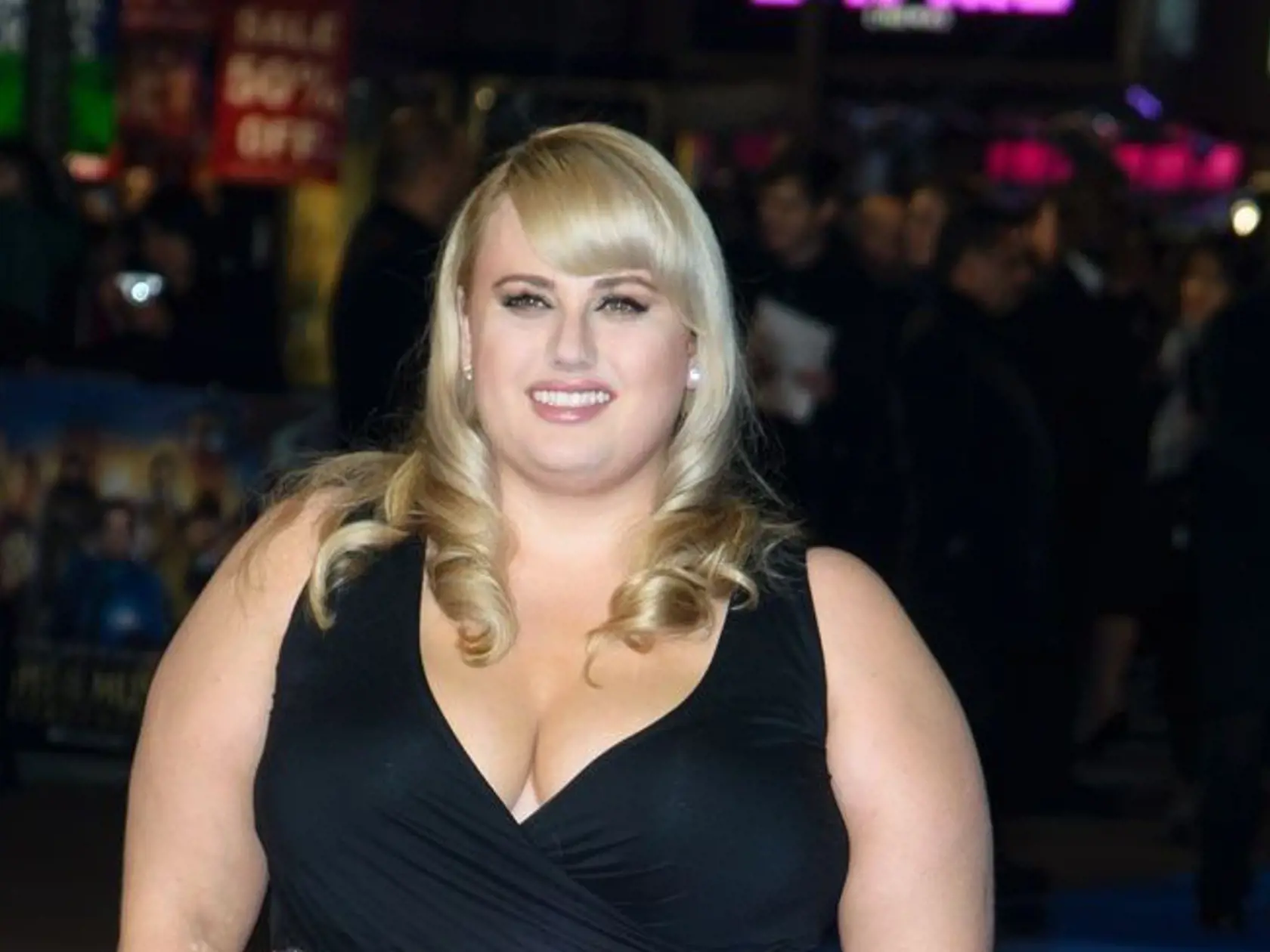 Rebel Wilson sa za svoje krivky nehanbí.