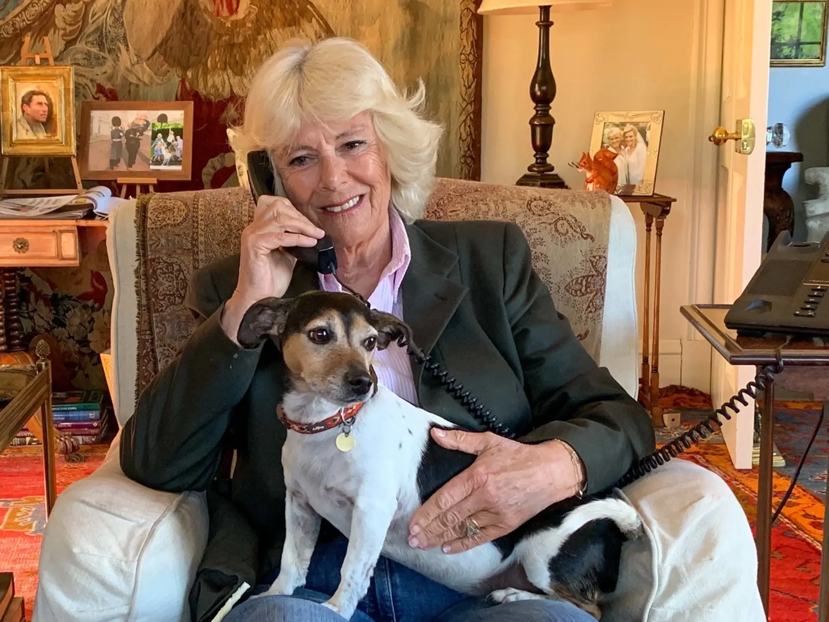 Camilla, vojvodyňa z Cornwallu, počas karantény vybavovala pracovné záležitosti telefonicky a mailom.
