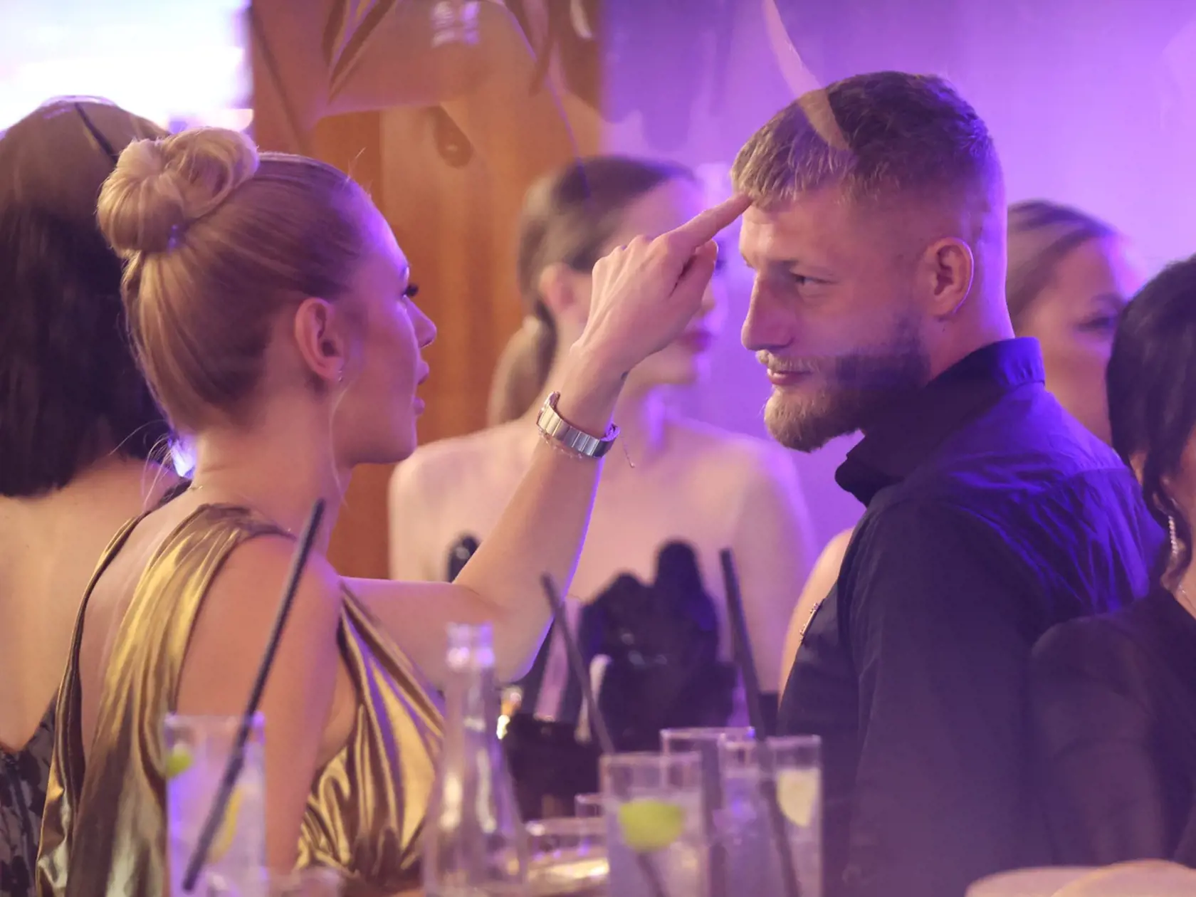 Nela Slováková a Radek Roušal na plese v Brne.