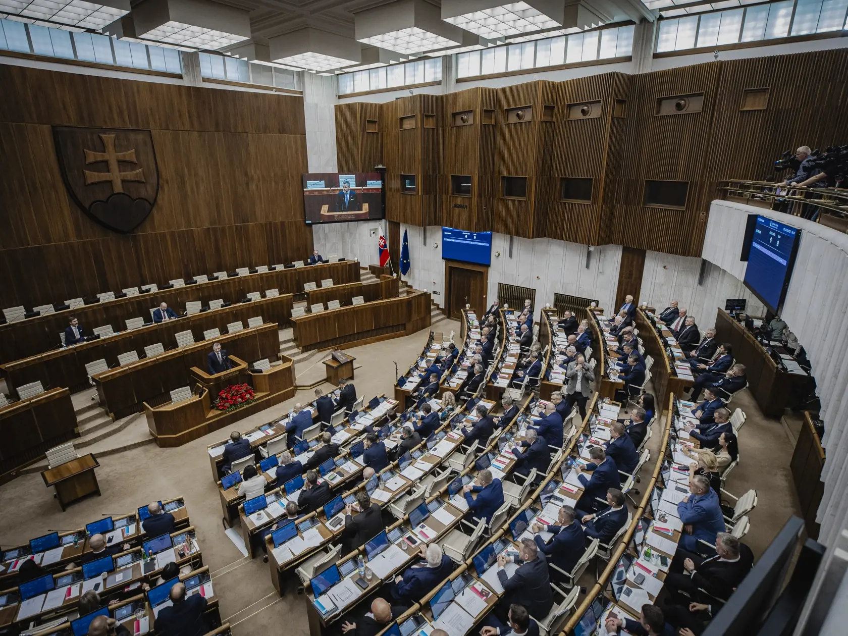 Prvý deň predsedu strany HLAS-SD Petra Pellegriniho v Národnej rade Slovenskej republiky po predčasných parlamentných voľbách 2023. Na snímke počas počas prejavu po zvolení za Predsedu NRSR.