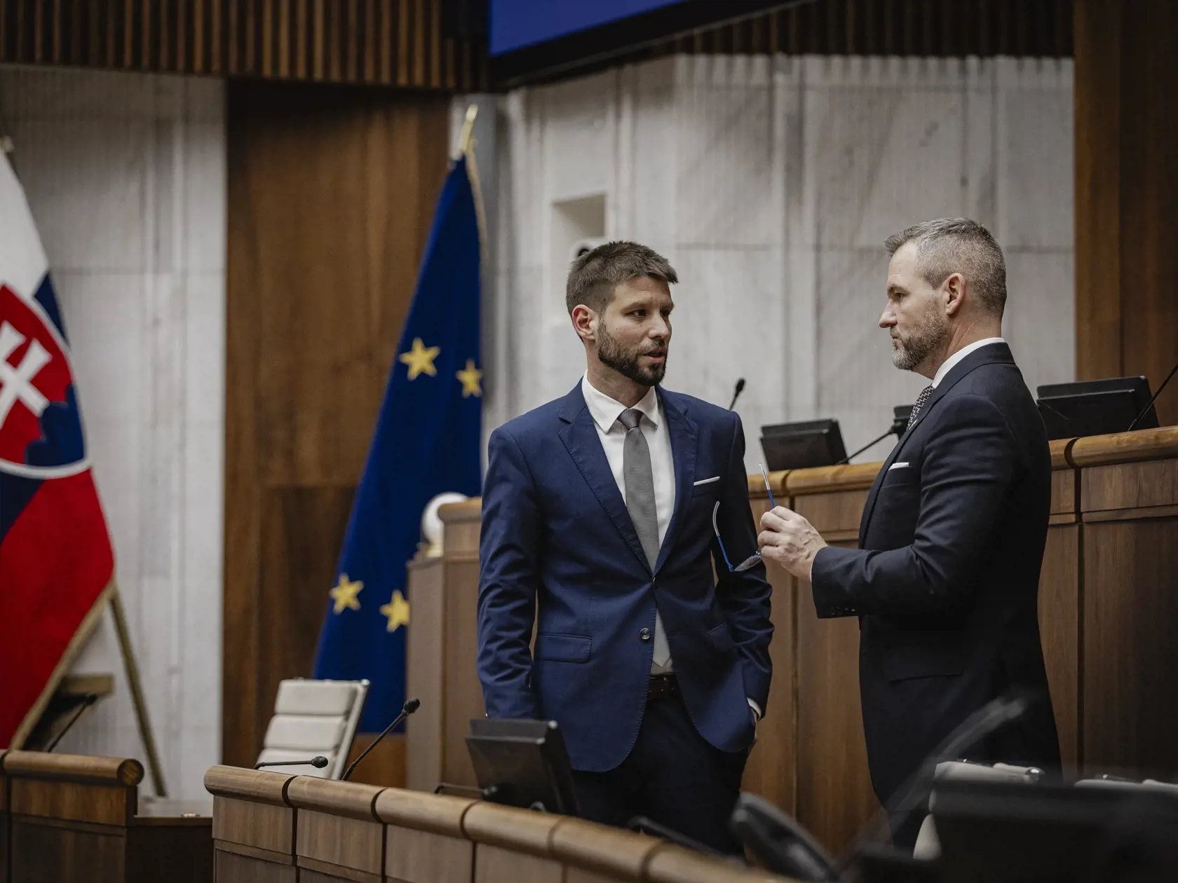 Prvý deň predsedu strany HLAS-SD Petra Pellegriniho v Národnej rade Slovenskej republiky po predčasných parlamentných voľbách 2023. Na snímke počas vedenia ustanovujúcej schôdze vo funkcii predsedu NR SR.