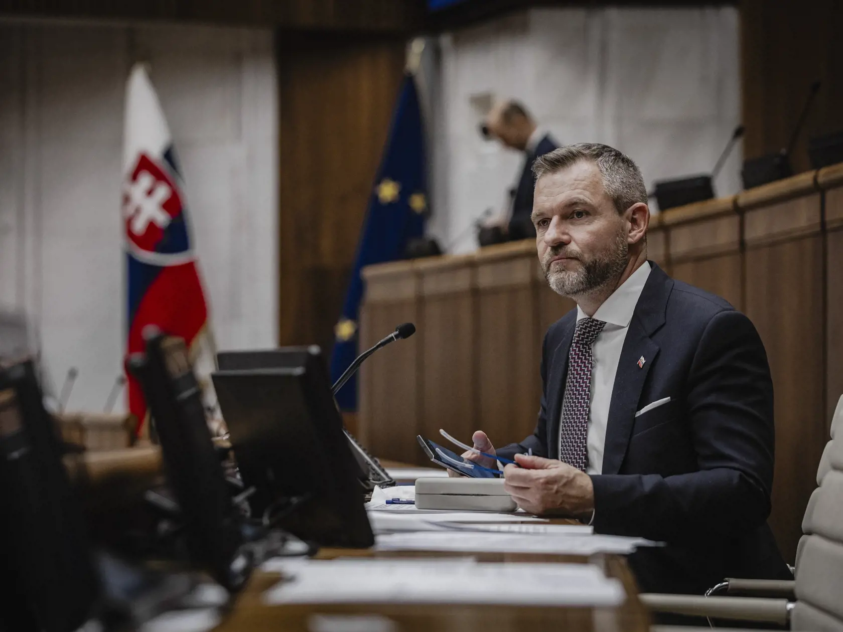 Prvý deň predsedu strany HLAS-SD Petra Pellegriniho v Národnej rade Slovenskej republiky po predčasných parlamentných voľbách 2023. Na snímke počas vedenia ustanovujúcej schôdze vo funkcii predsedu NR SR.