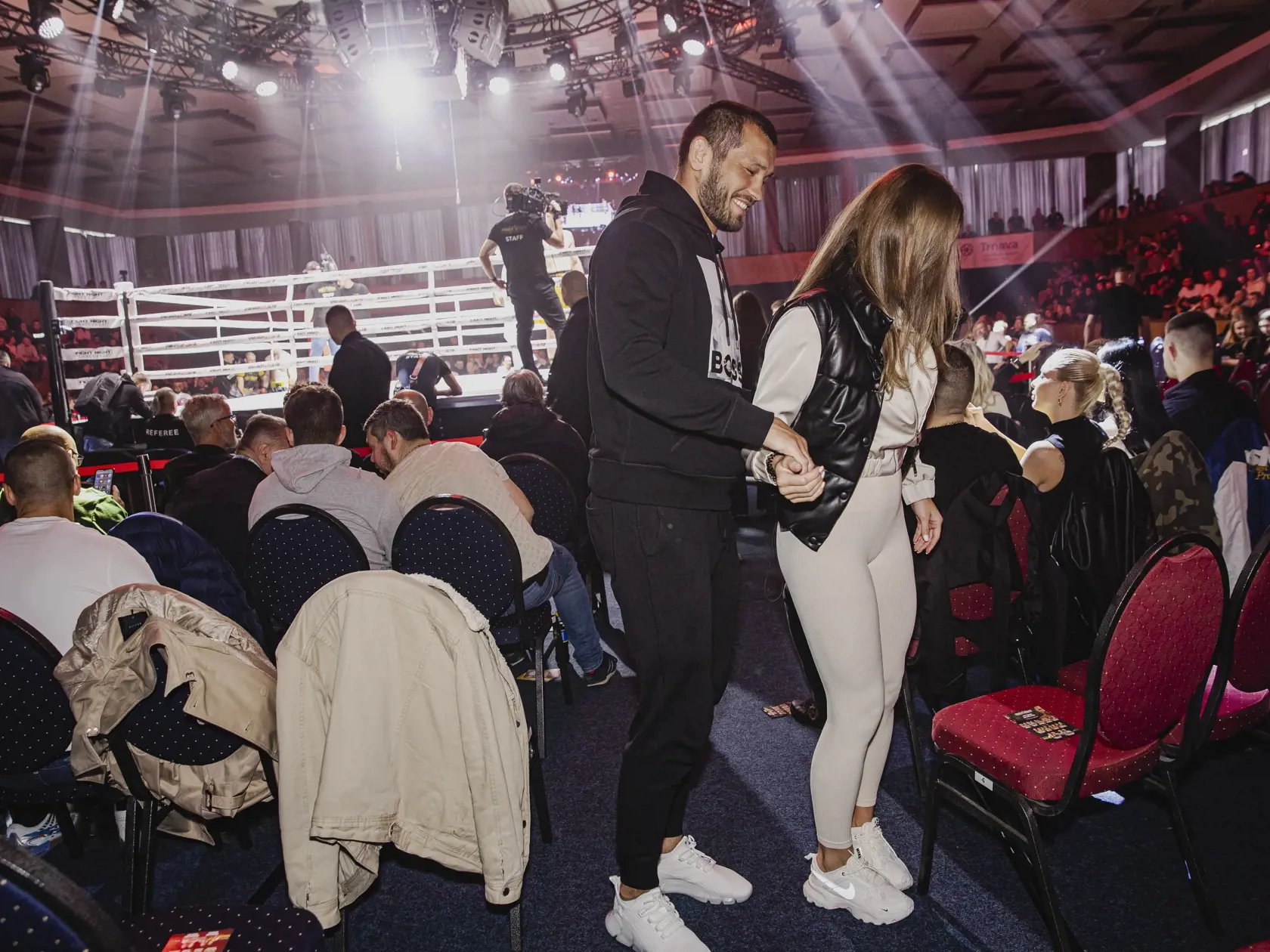 Na snimke Makhmud Muradov a Sabina Karásková počas podujatia Fight Night Challenge 4 v Trnave.