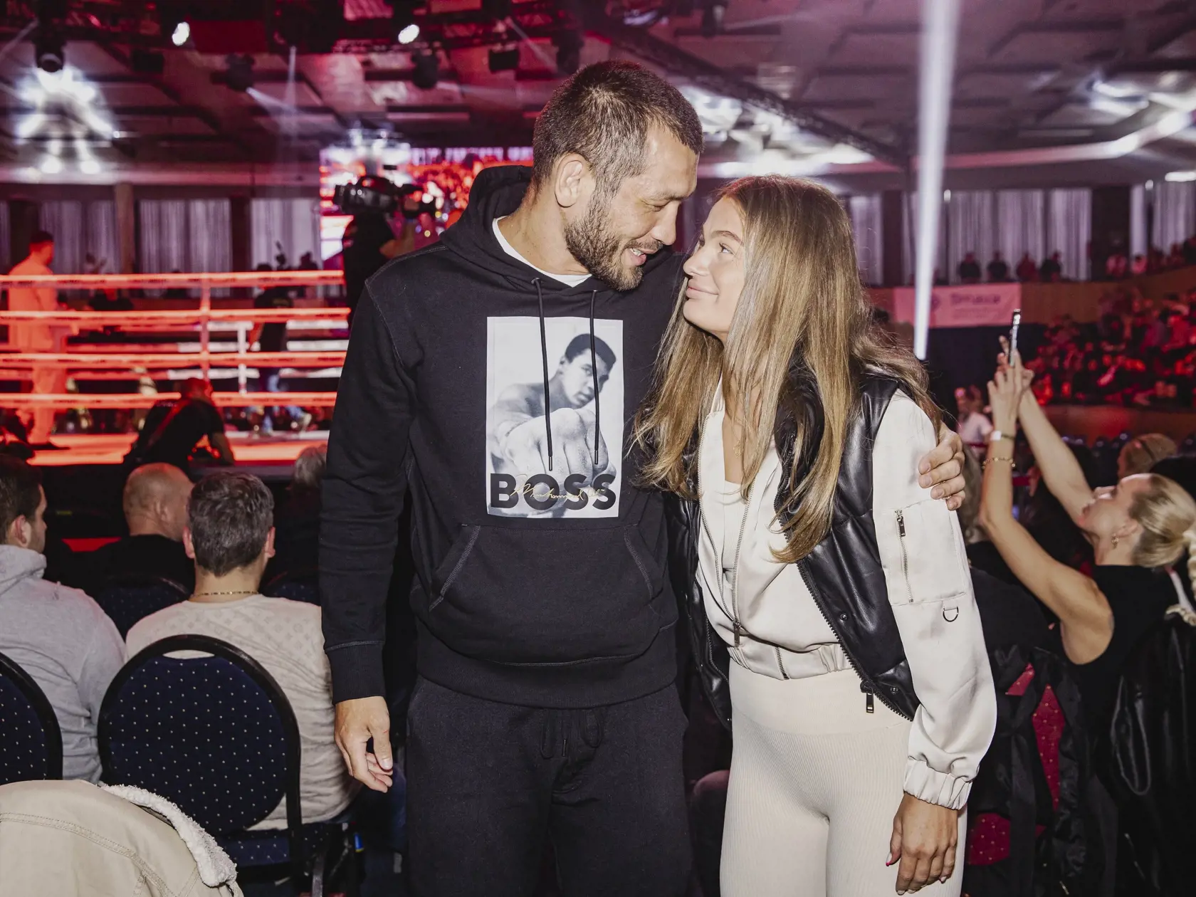 Na snimke Makhmud Muradov a Sabina Karásková počas podujatia Fight Night Challenge 4 v Trnave.