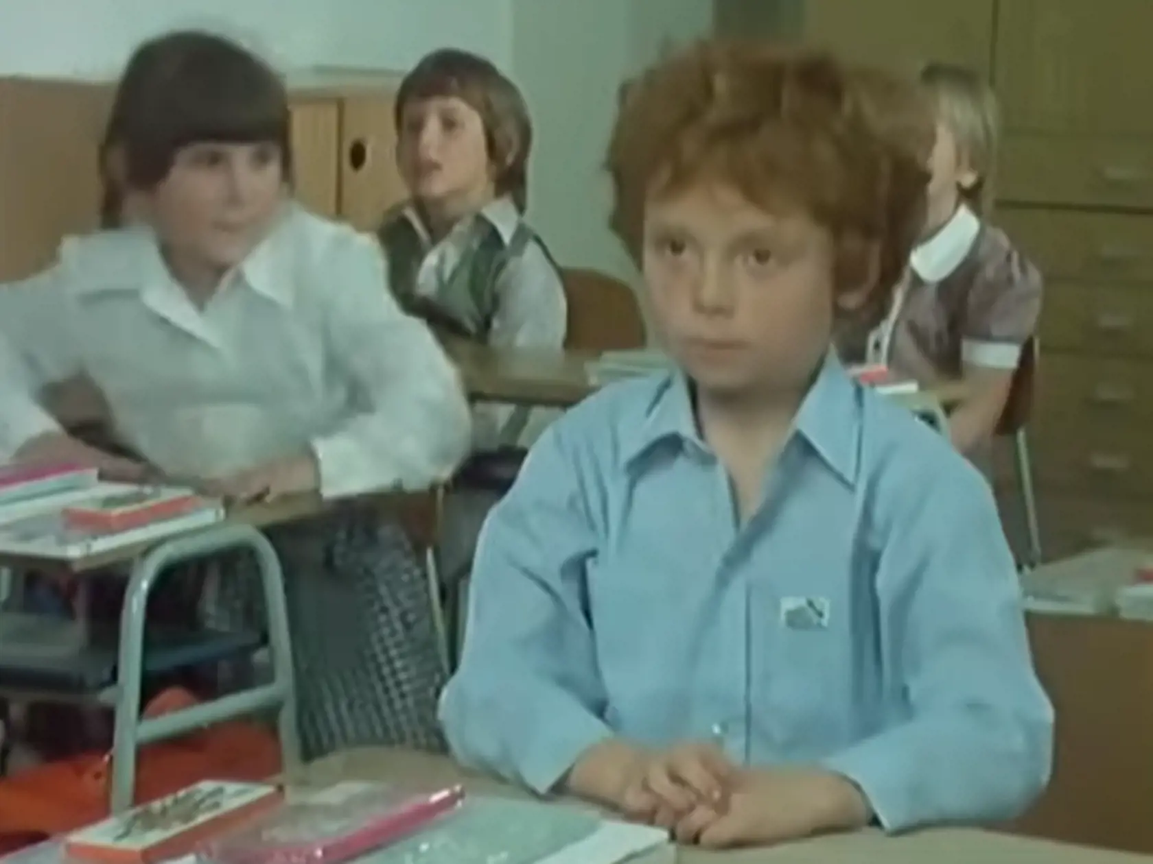 Milan Šimáček ako adoptovaný a učiteľkou šikanovaný prváčik si získal srdcia celého Československa.
