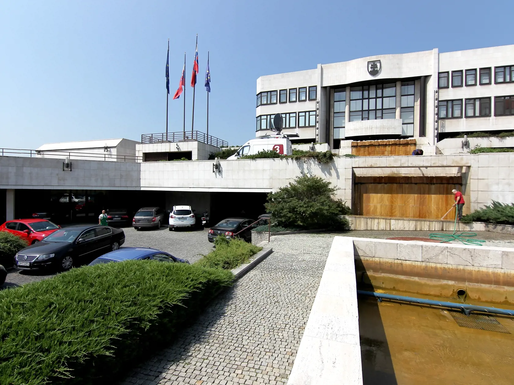 poslanecka ubytovna pod narodnou radou slovenskej republiky