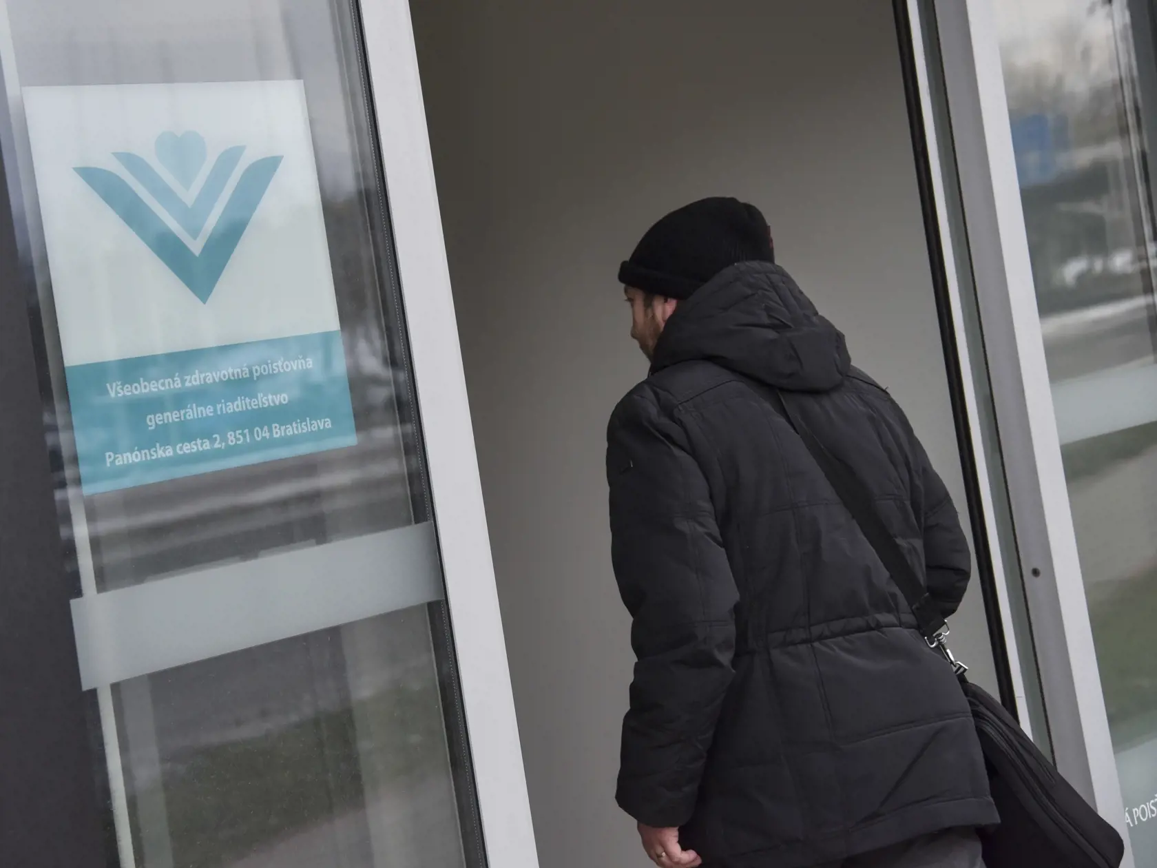 Zmluvy s VšZP podpísali všetky ambulancie okrem štyroch lekárov 