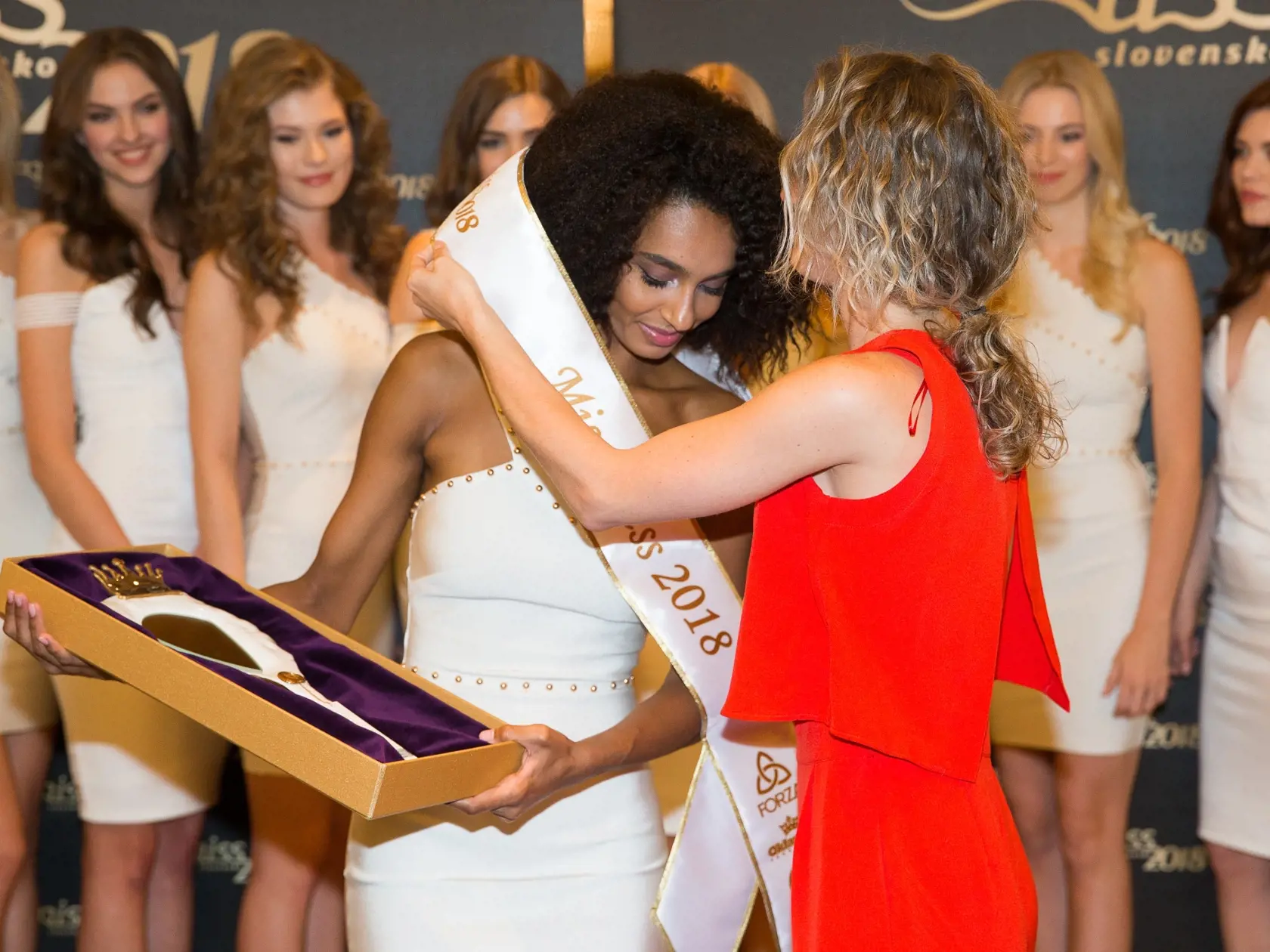 Na snímke Miss Press Jasmina Tatyová.